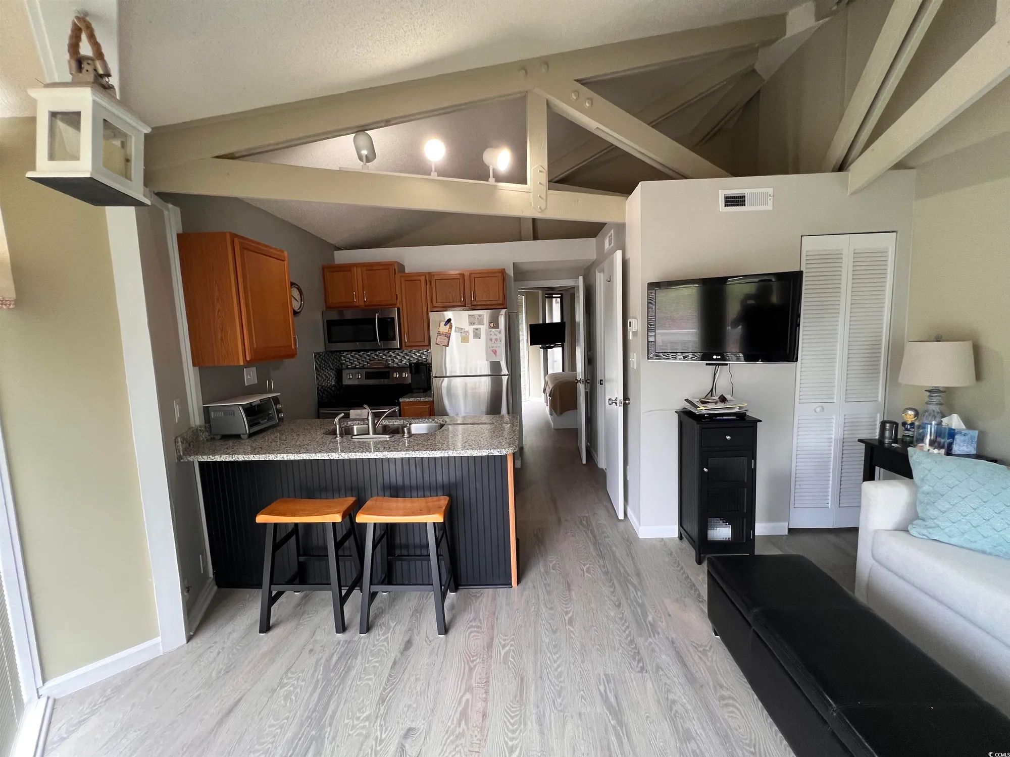 Property Slideshow image 8 of 15 | 402 tree top ct b, Myrtle Beach, SC, 29588