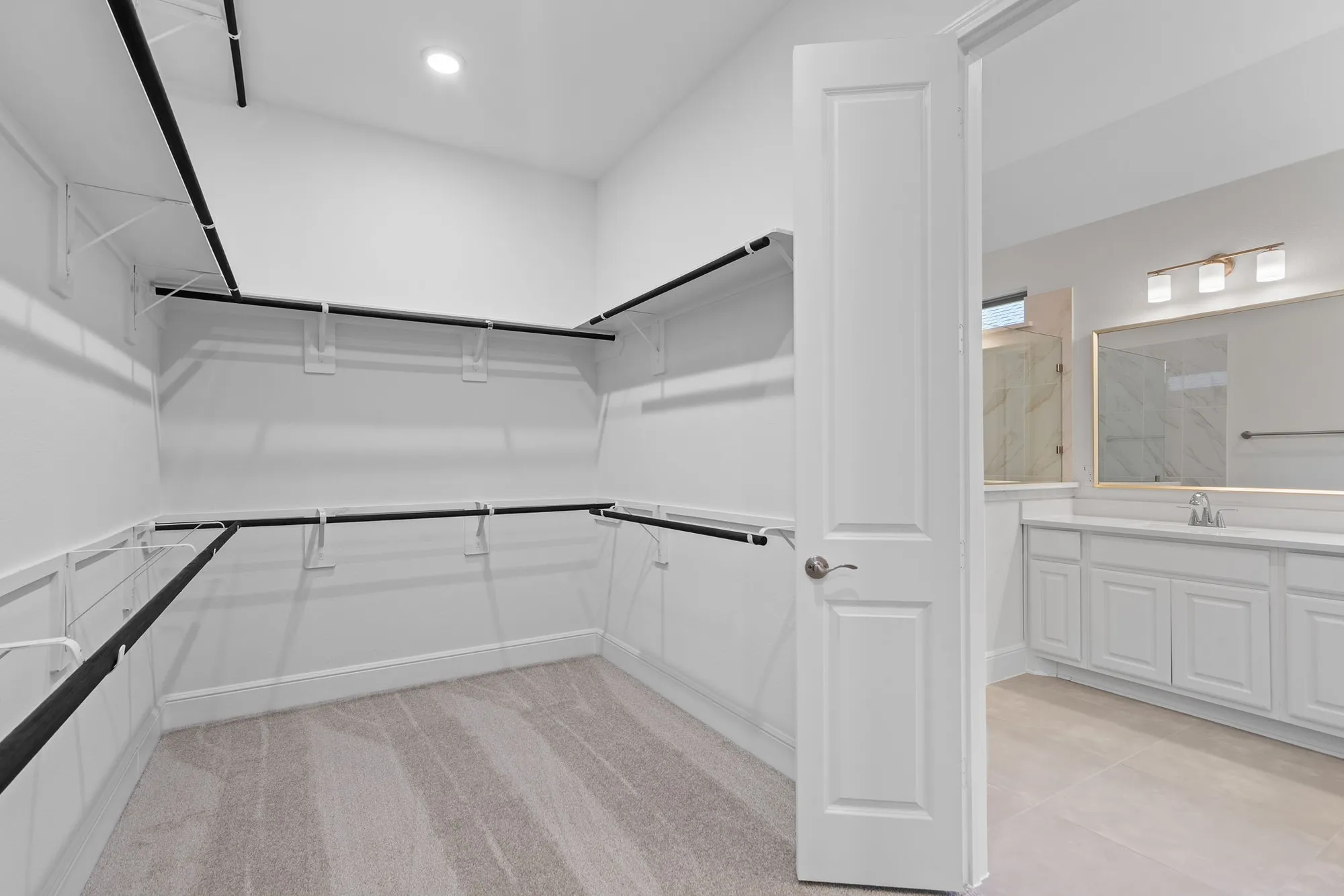 Property Slideshow image 24 of 34 | 10014 larkin cv, Willis, TX, 77318