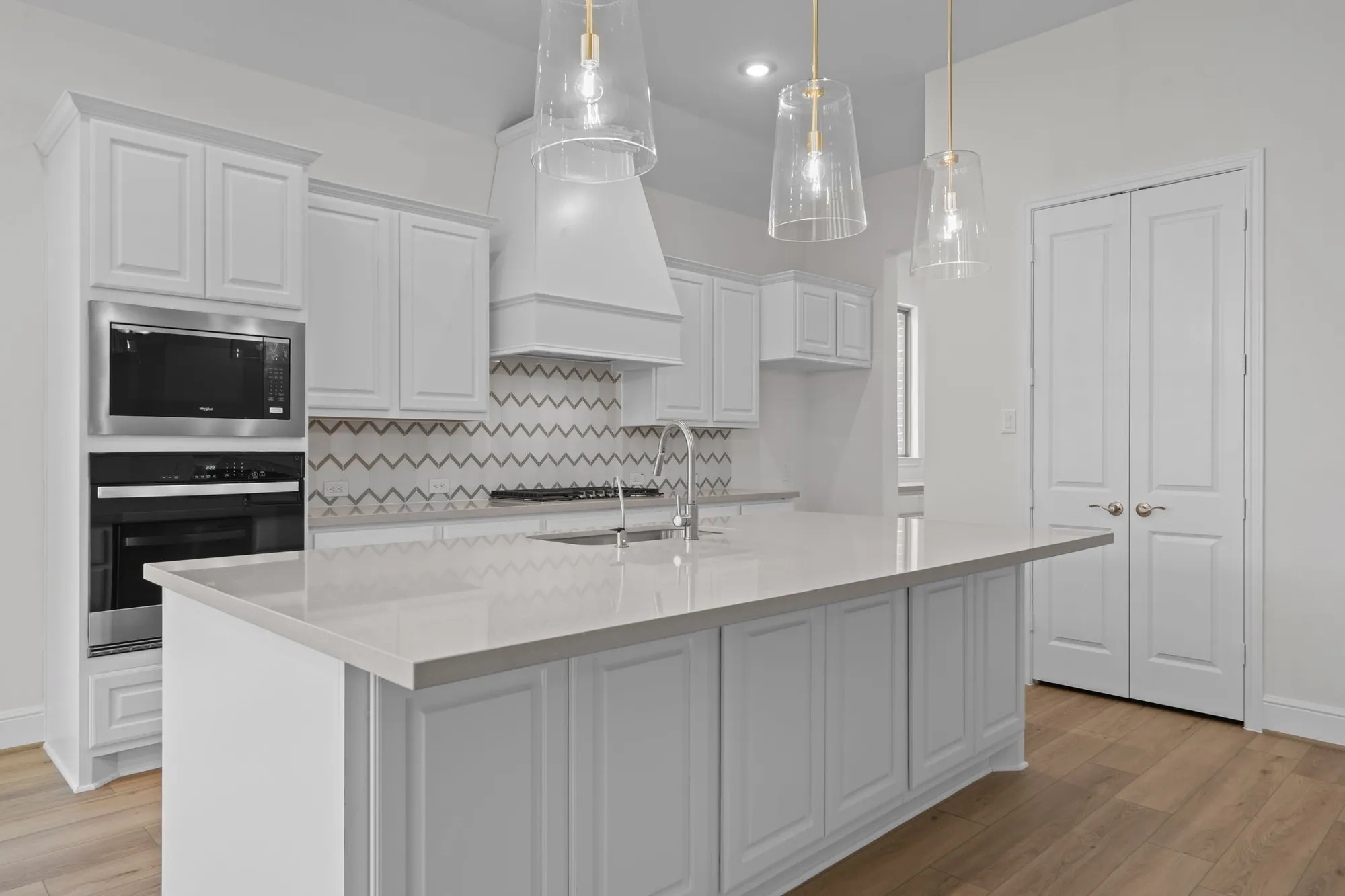 Property Slideshow image 5 of 34 | 10014 larkin cv, Willis, TX, 77318