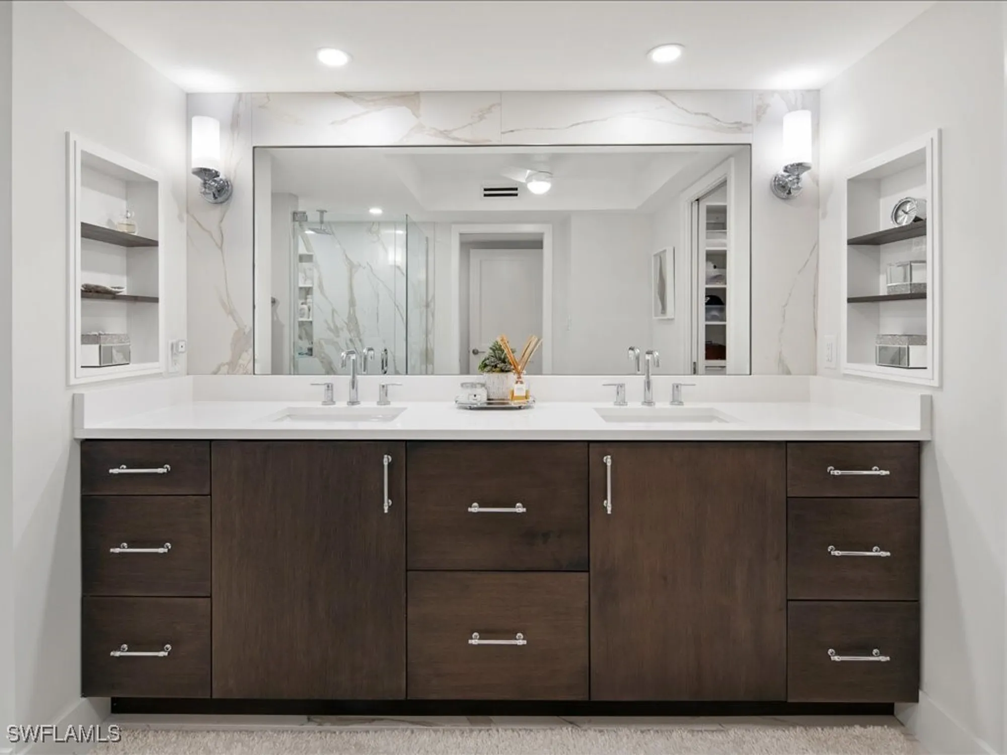 Property Slideshow image 15 of 39 | 2386 gulf shore blvd n # 104, Naples, FL, 34103