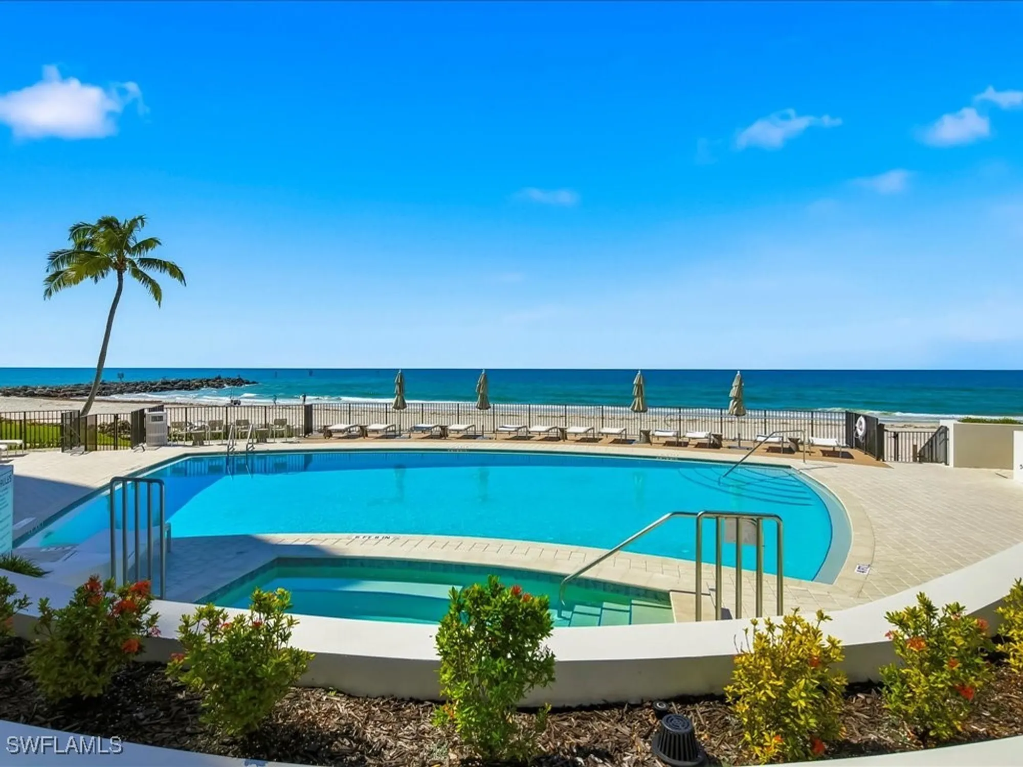 Property Slideshow image 37 of 39 | 2386 gulf shore blvd n # 104, Naples, FL, 34103