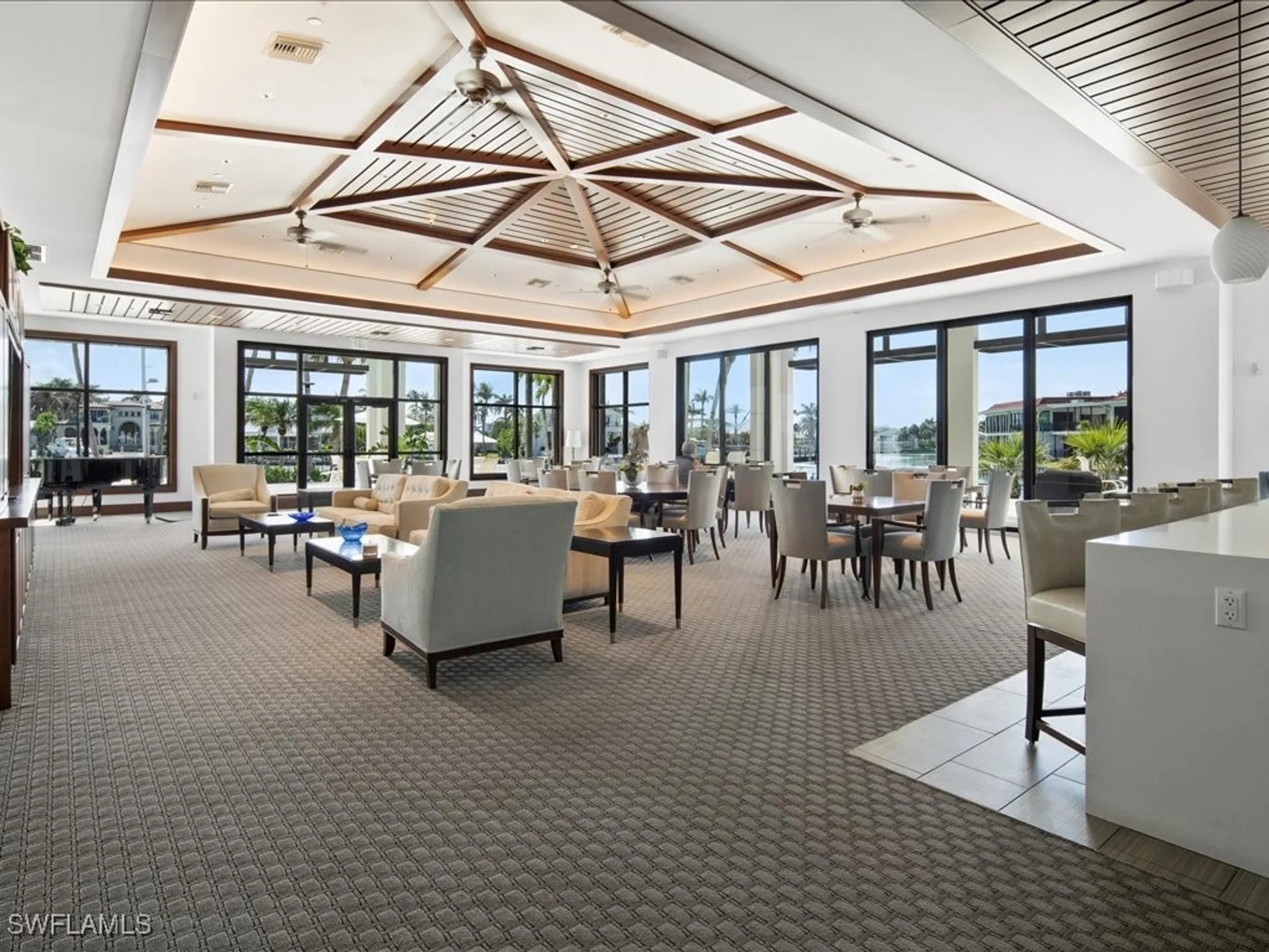 Property Slideshow image 33 of 39 | 2386 gulf shore blvd n # 104, Naples, FL, 34103