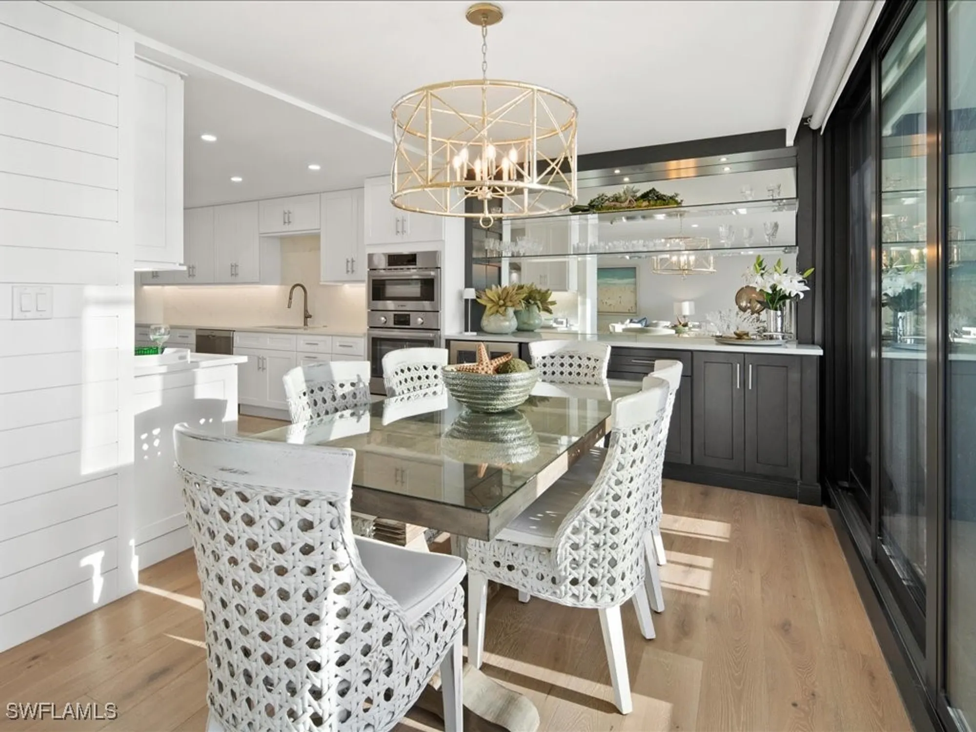 Property Slideshow image 8 of 39 | 2386 gulf shore blvd n # 104, Naples, FL, 34103