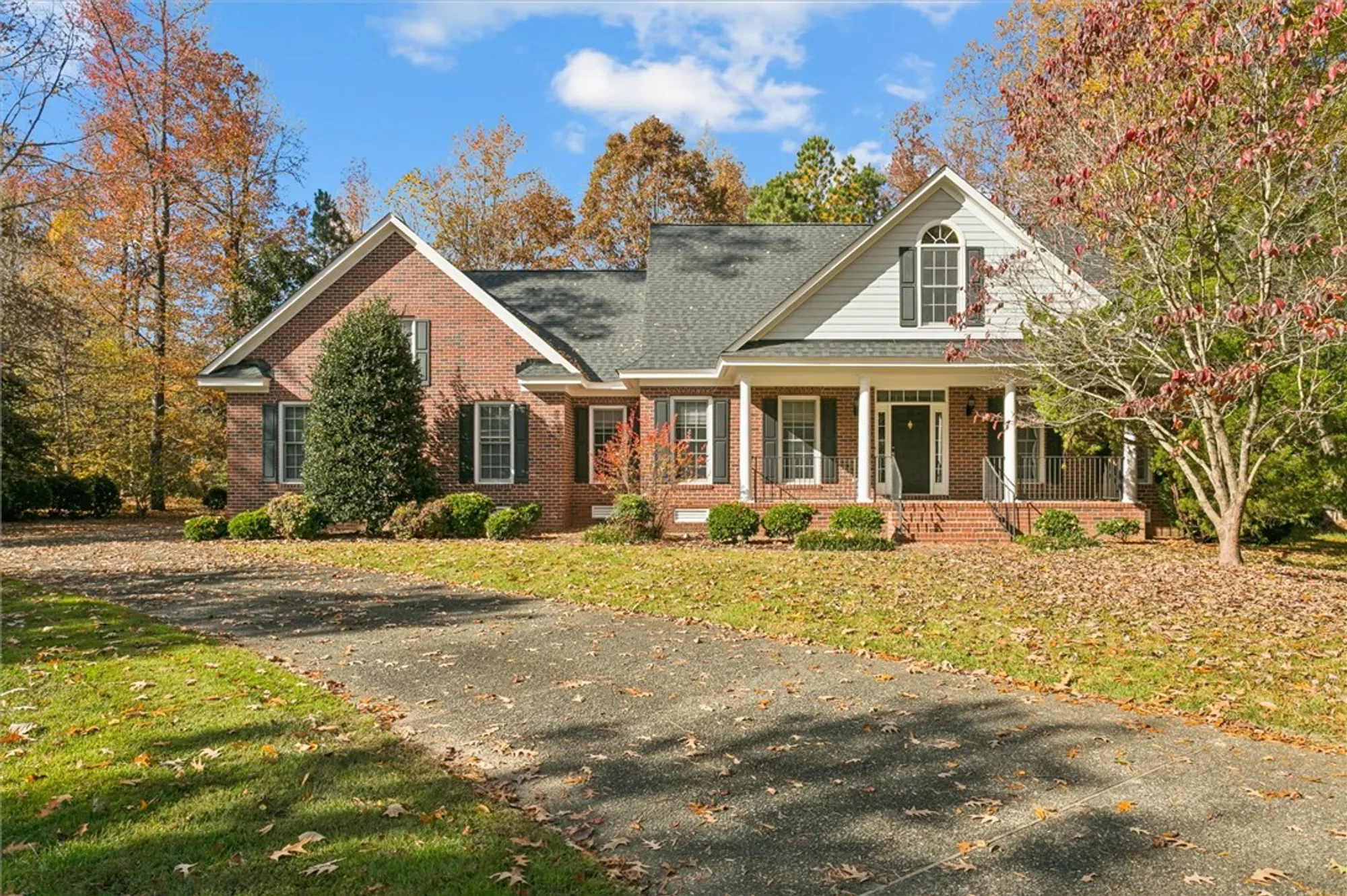 Property Slideshow image 1 of 50 | 124 augusta, Williamsburg, VA, 23188