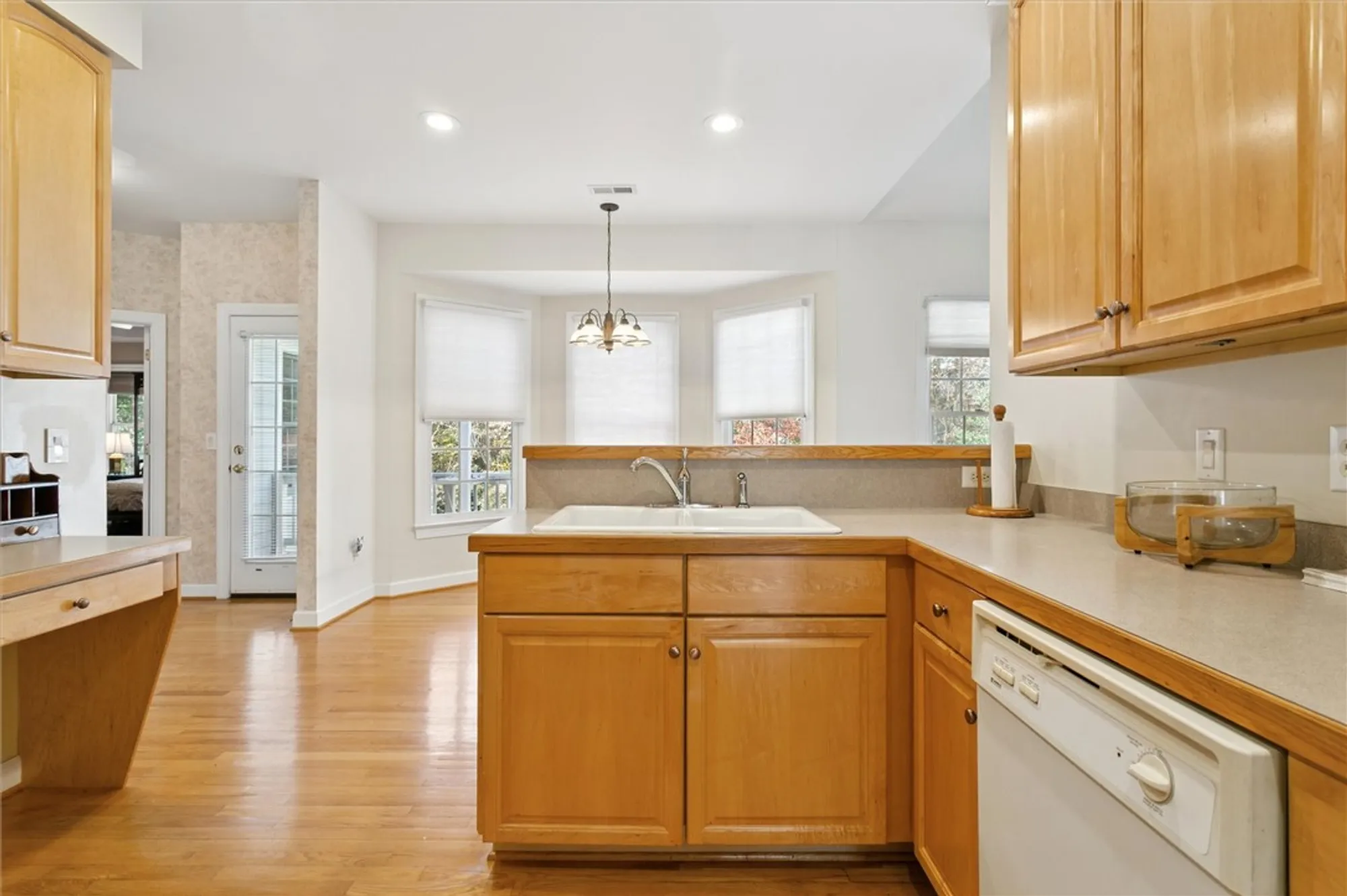 Property Slideshow image 10 of 50 | 124 augusta, Williamsburg, VA, 23188