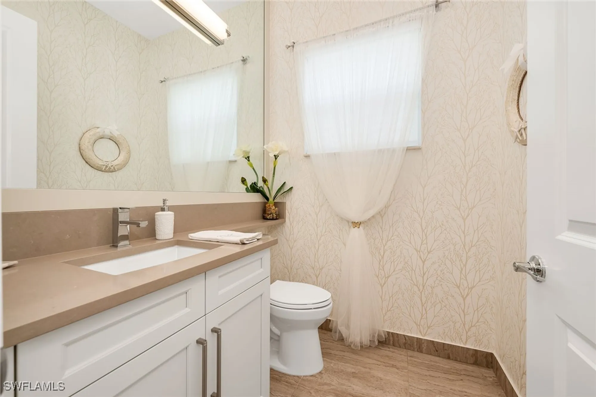 Property Slideshow image 27 of 44 | 11241 daphne ct, Naples, FL, 34120