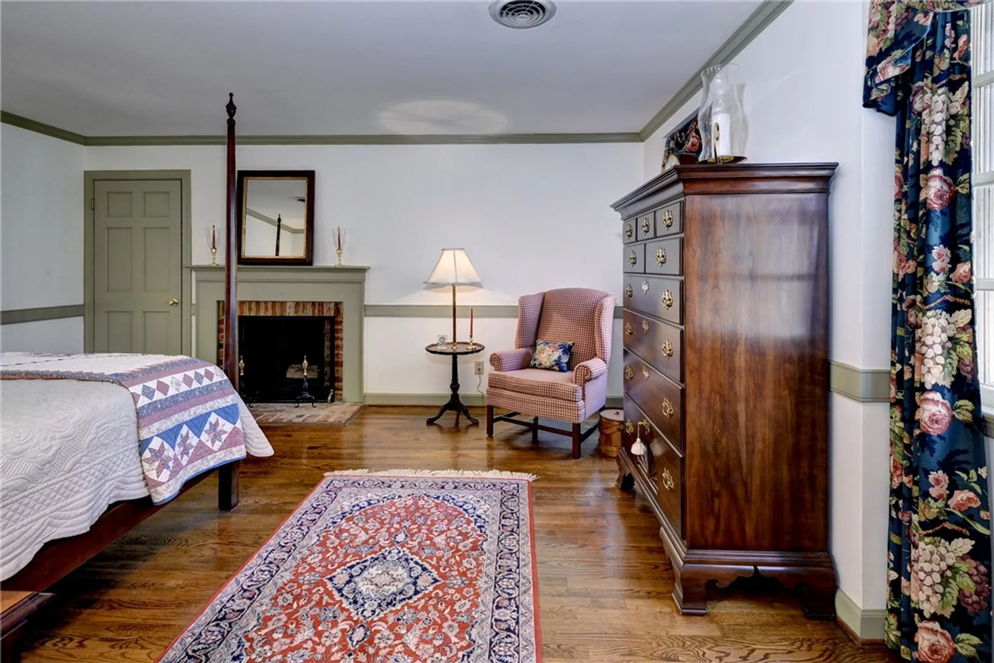 Property Slideshow image 21 of 41 | 733 e tazewells way, Williamsburg, VA, 23185