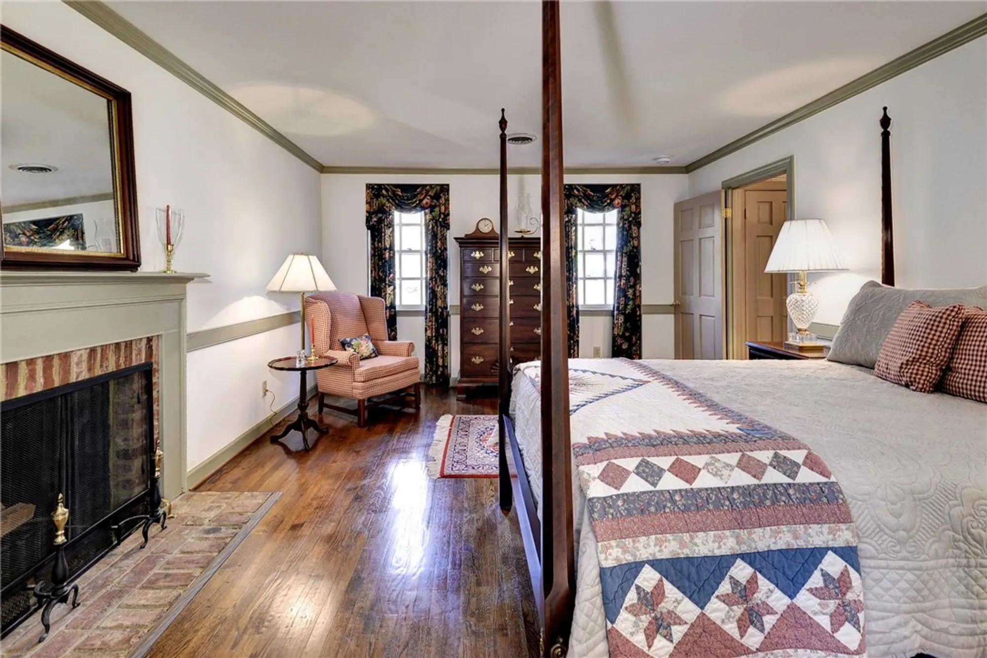 Property Slideshow image 22 of 41 | 733 e tazewells way, Williamsburg, VA, 23185