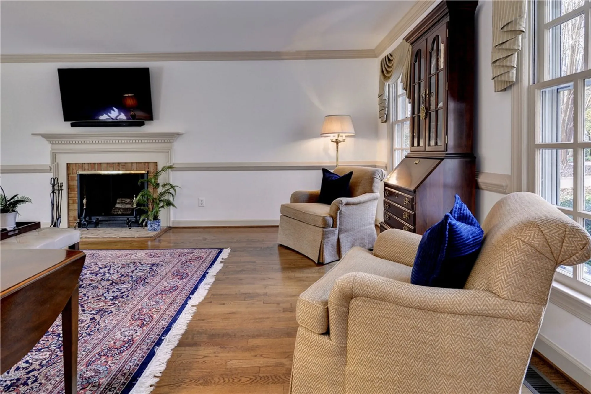 Property Slideshow image 5 of 41 | 733 e tazewells way, Williamsburg, VA, 23185