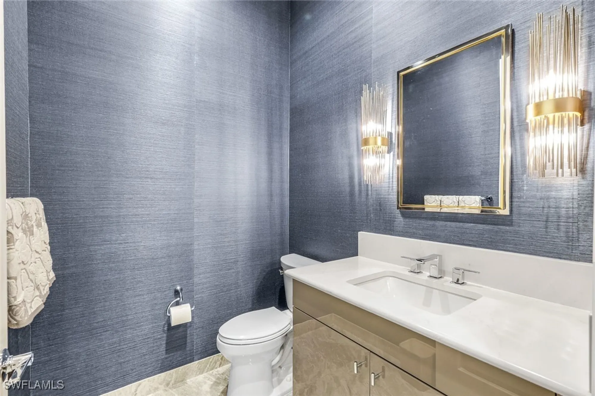 Property Slideshow image 17 of 50 | 12033 azalea way, Naples, FL, 34120