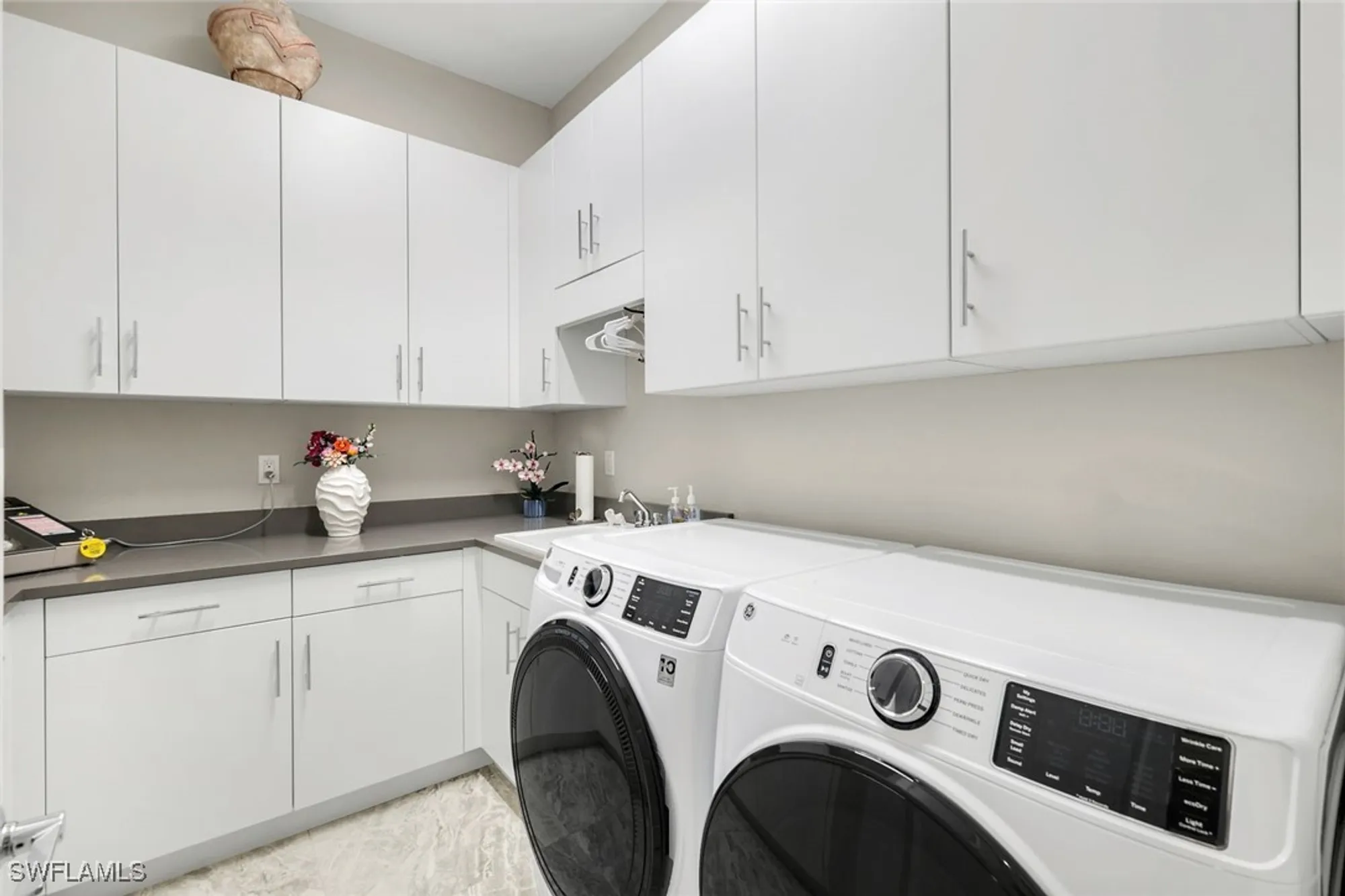 Property Slideshow image 24 of 50 | 12033 azalea way, Naples, FL, 34120