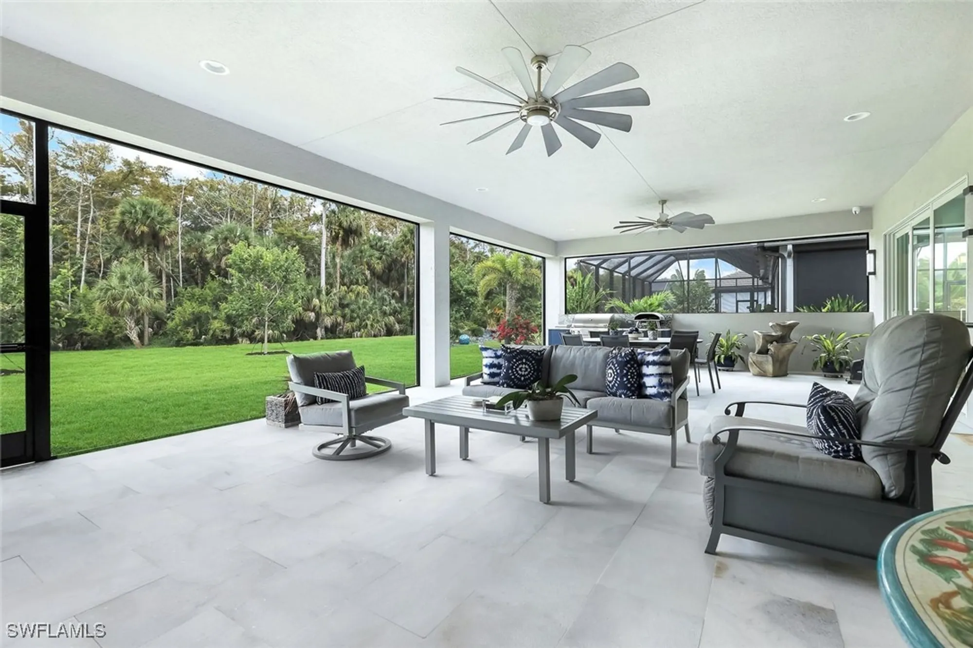 Property Slideshow image 25 of 50 | 12033 azalea way, Naples, FL, 34120