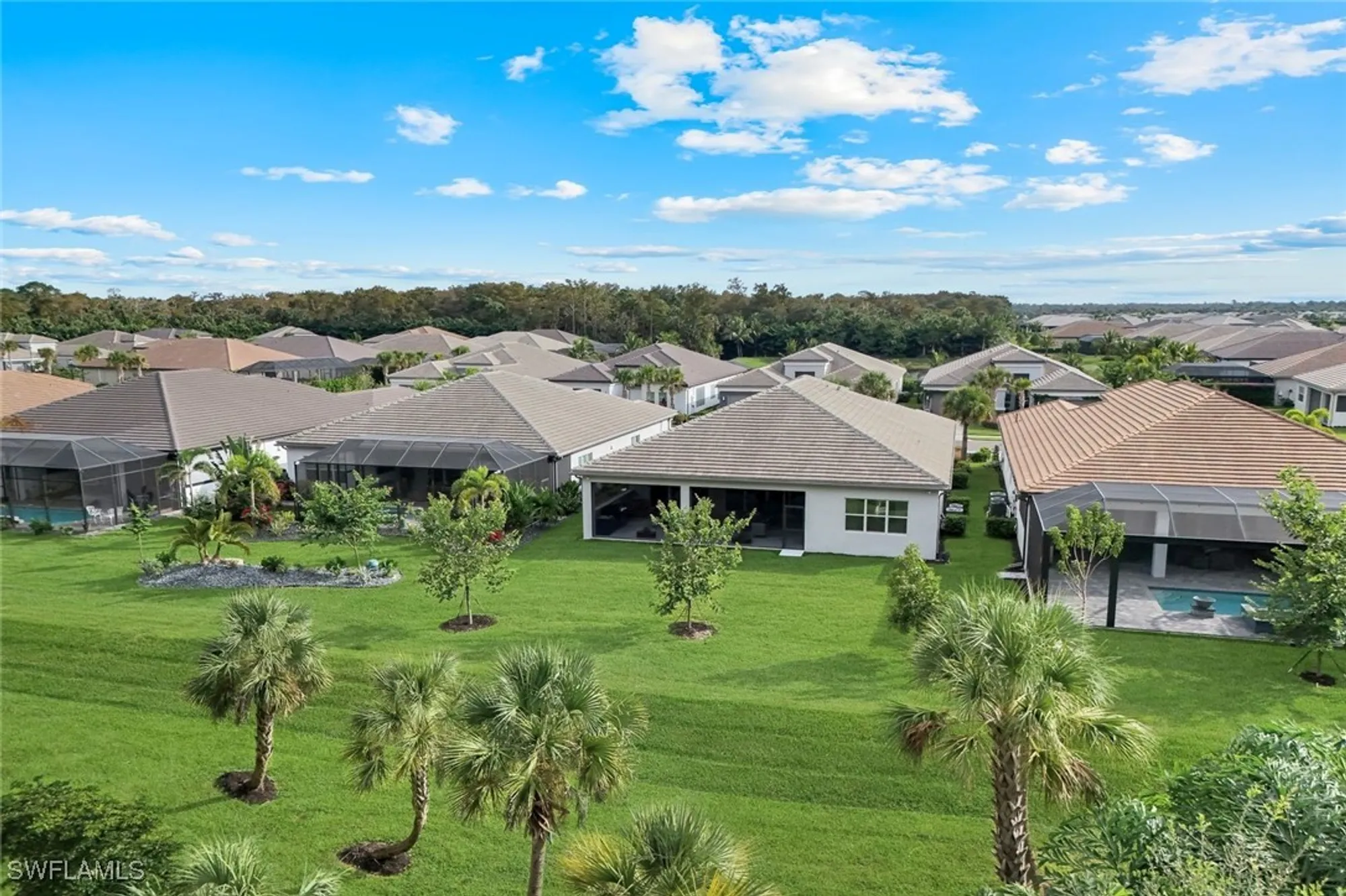 Property Slideshow image 33 of 50 | 12033 azalea way, Naples, FL, 34120