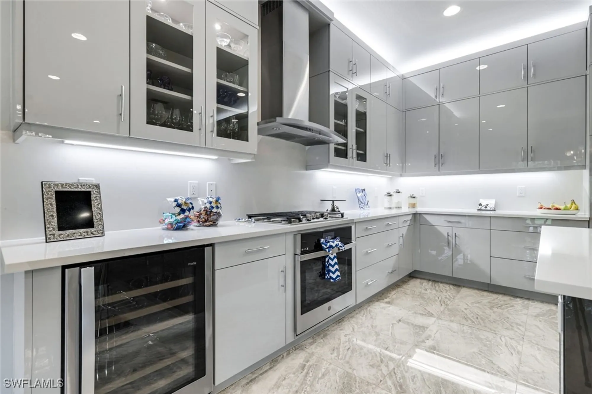 Property Slideshow image 4 of 50 | 12033 azalea way, Naples, FL, 34120