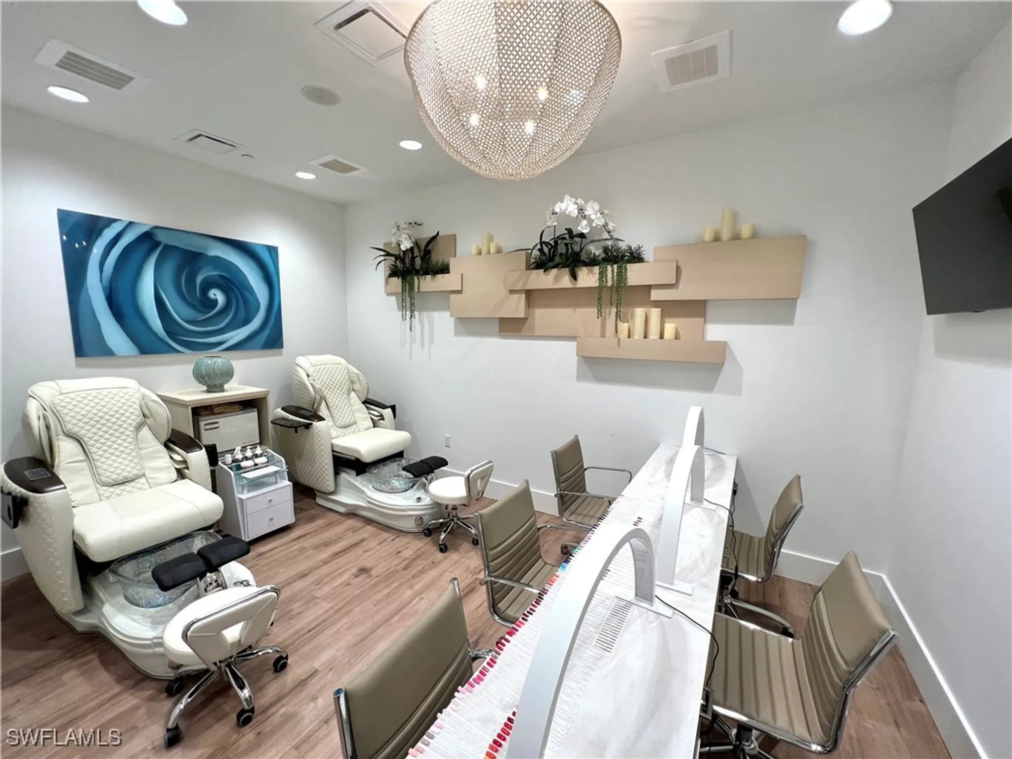 Property Slideshow image 42 of 50 | 12033 azalea way, Naples, FL, 34120