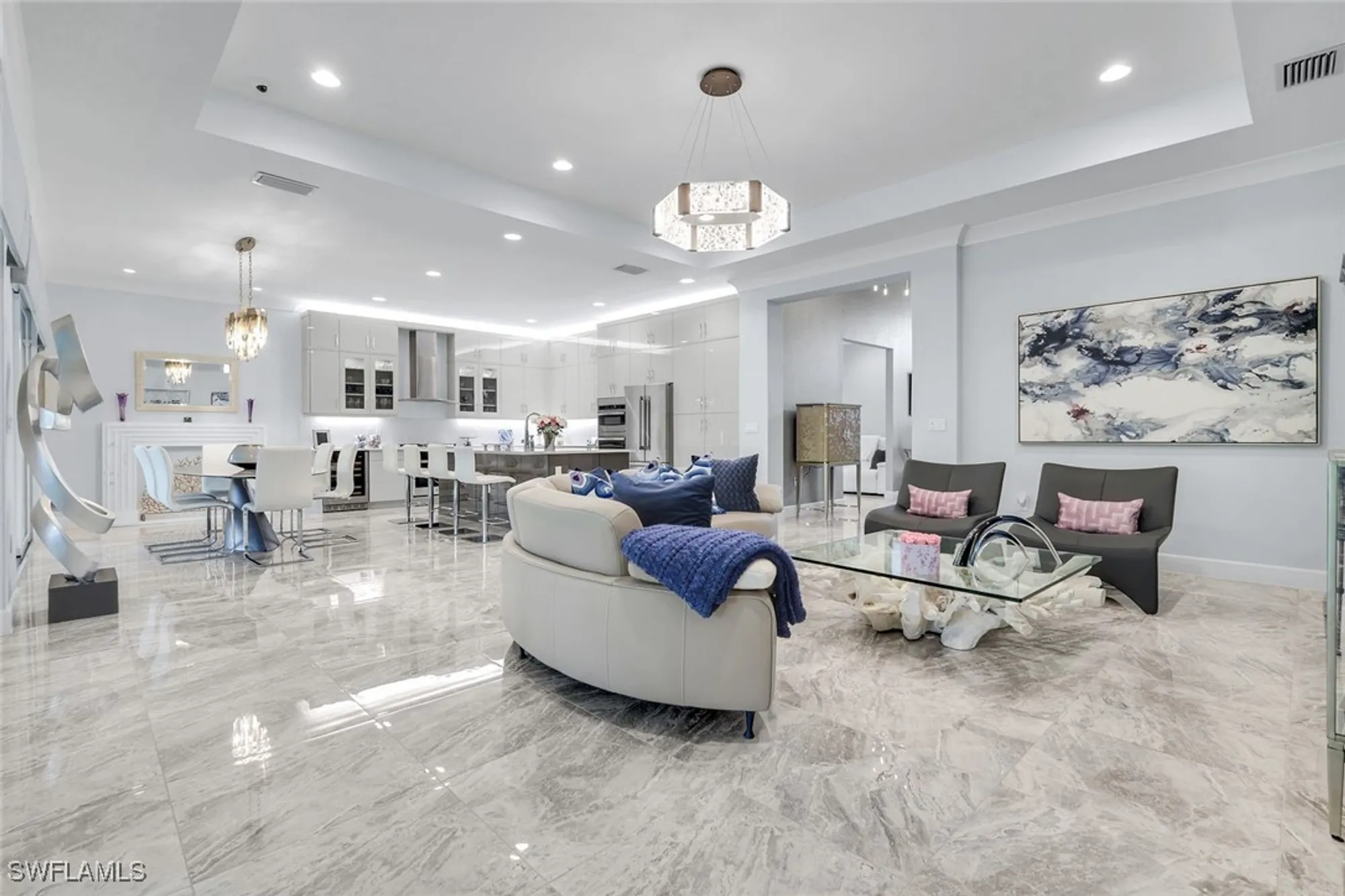 Property Slideshow image 5 of 50 | 12033 azalea way, Naples, FL, 34120