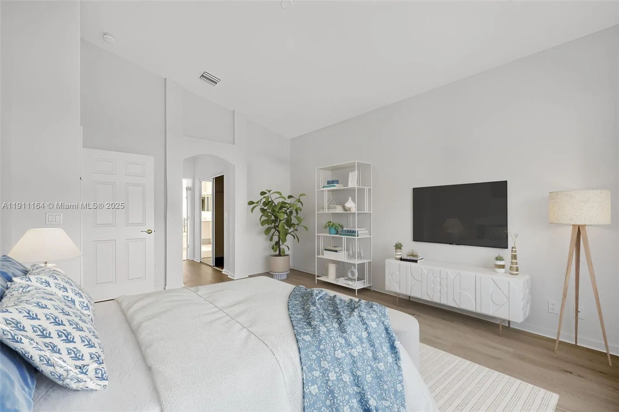 Property Slideshow image 20 of 47 | 339 nw shoreline cir, Port St Lucie, FL, 34986