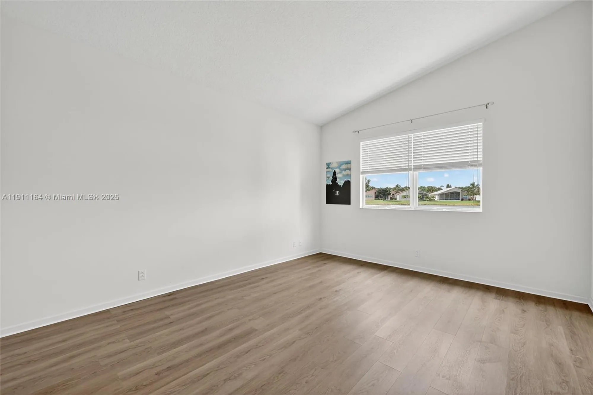 Property Slideshow image 21 of 47 | 339 nw shoreline cir, Port St Lucie, FL, 34986