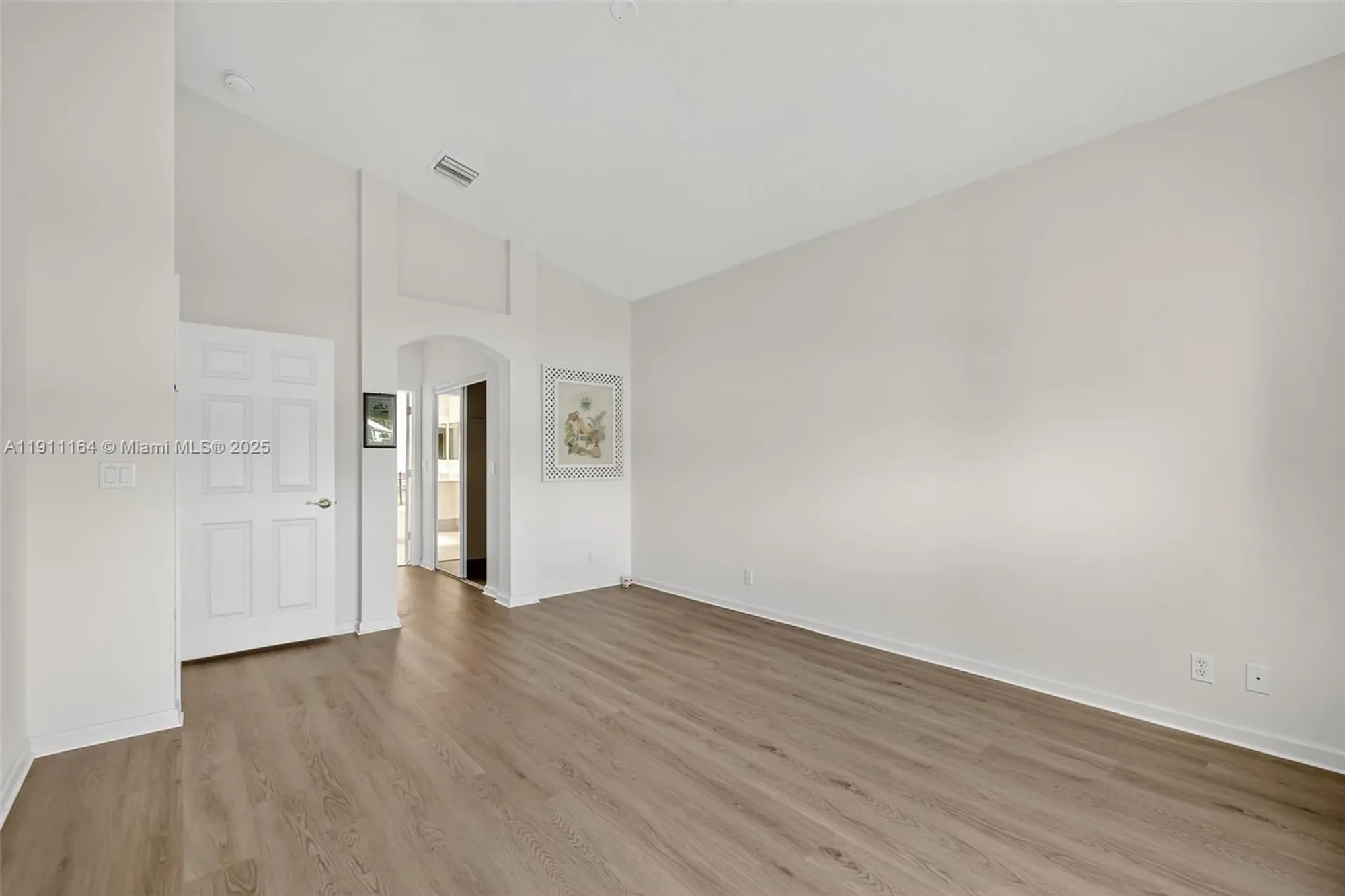 Property Slideshow image 22 of 47 | 339 nw shoreline cir, Port St Lucie, FL, 34986