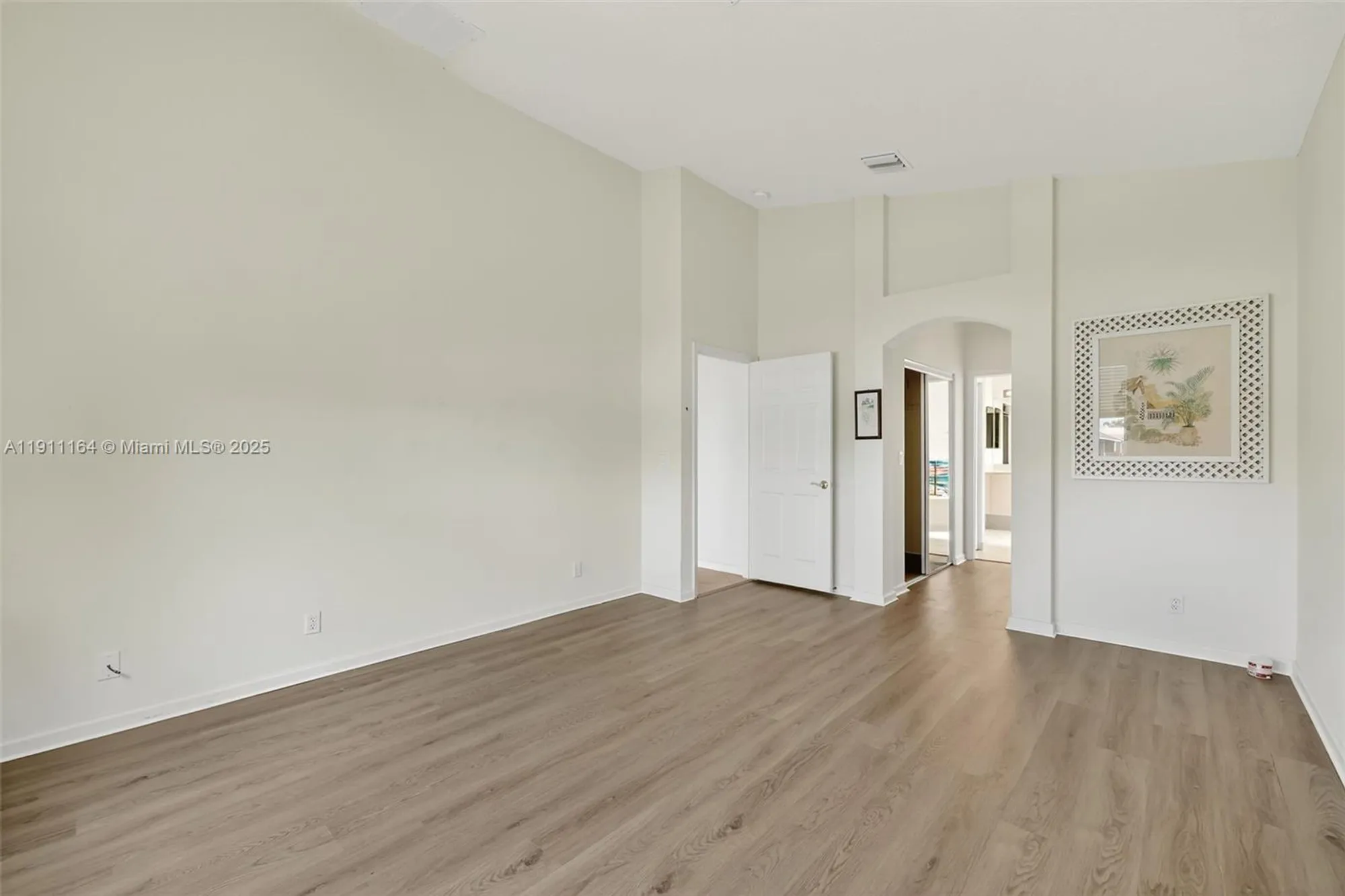 Property Slideshow image 23 of 47 | 339 nw shoreline cir, Port St Lucie, FL, 34986