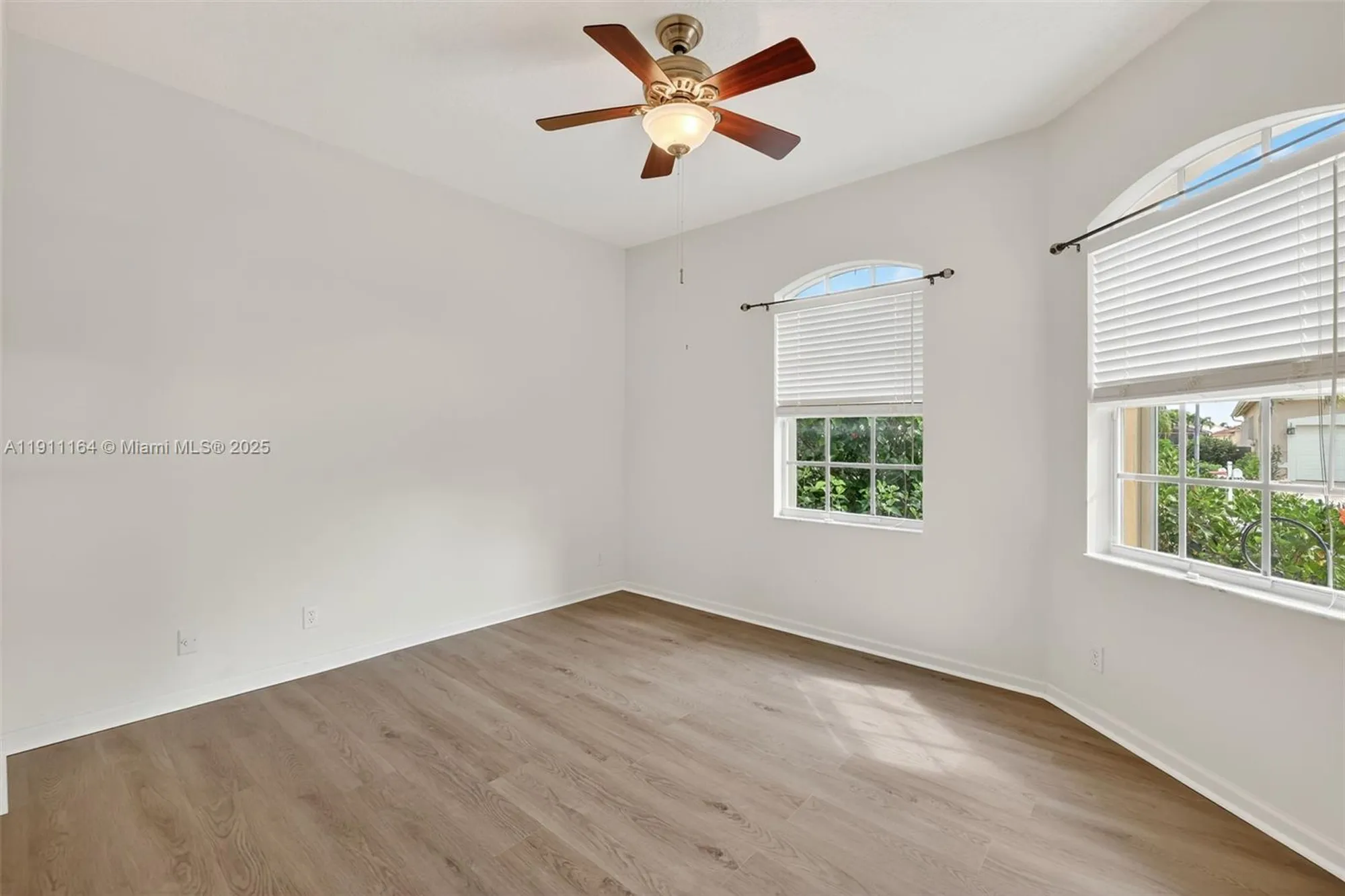 Property Slideshow image 34 of 47 | 339 nw shoreline cir, Port St Lucie, FL, 34986
