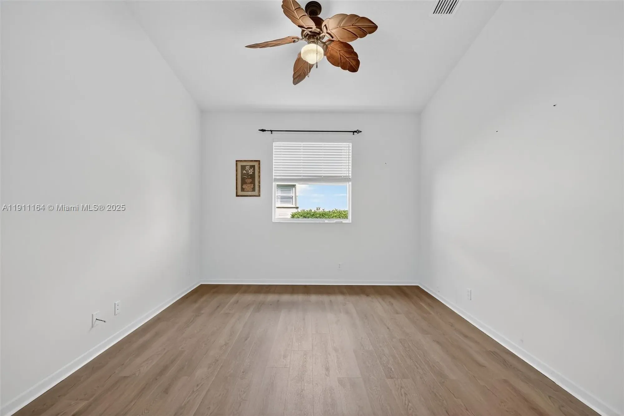 Property Slideshow image 37 of 47 | 339 nw shoreline cir, Port St Lucie, FL, 34986