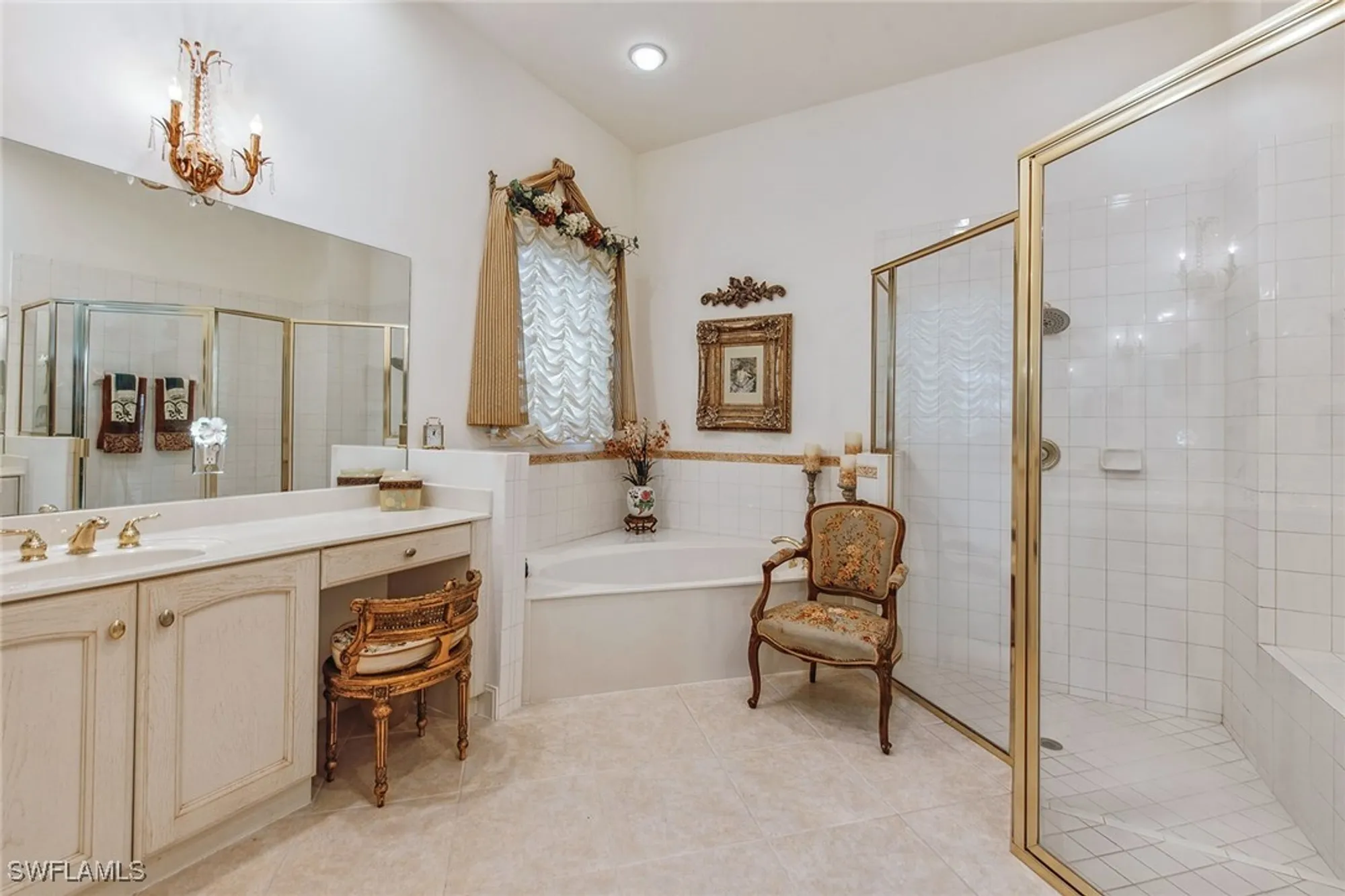 Property Slideshow image 17 of 50 | 8469 mallards way, Naples, FL, 34114
