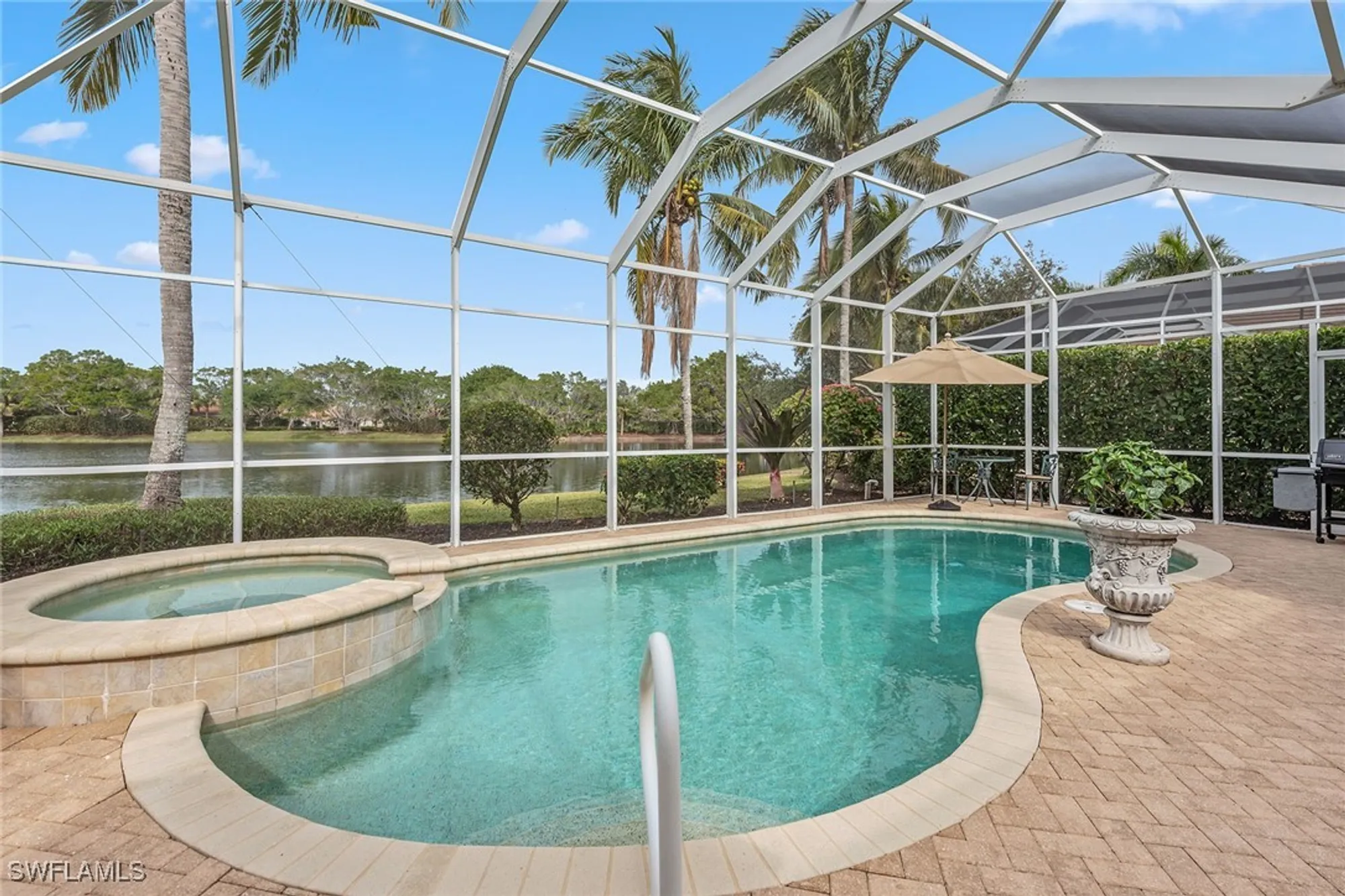 Property Slideshow image 27 of 50 | 8469 mallards way, Naples, FL, 34114