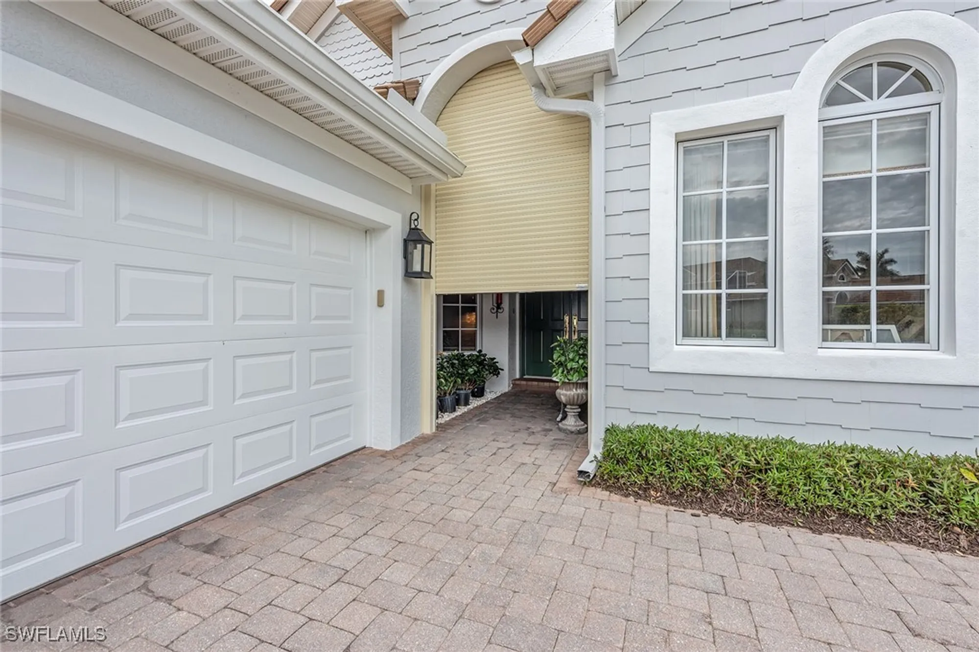 Property Slideshow image 3 of 50 | 8469 mallards way, Naples, FL, 34114