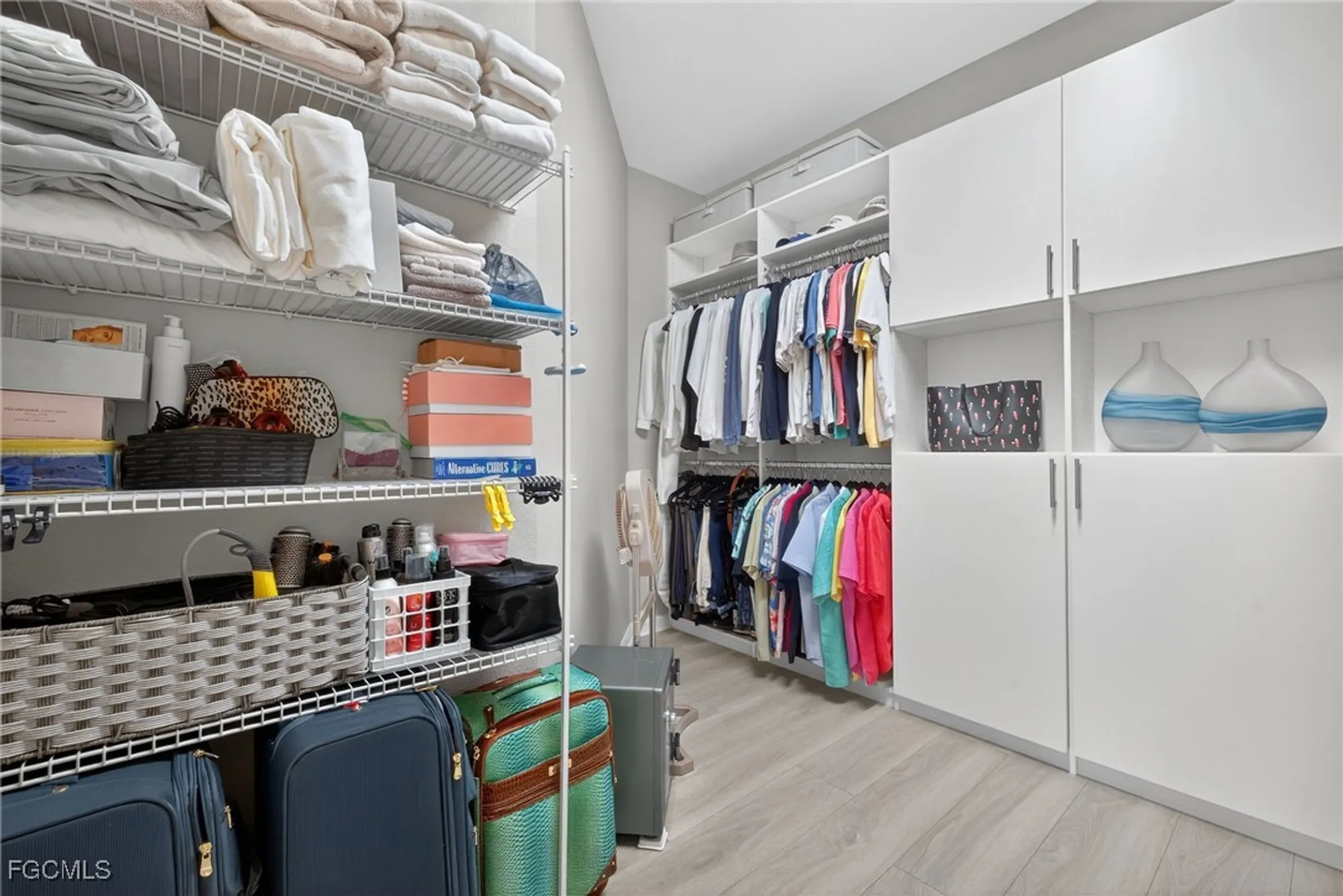 Property Slideshow image 19 of 47 | 11768 grand belvedere way 203, Fort Myers, FL, 33913