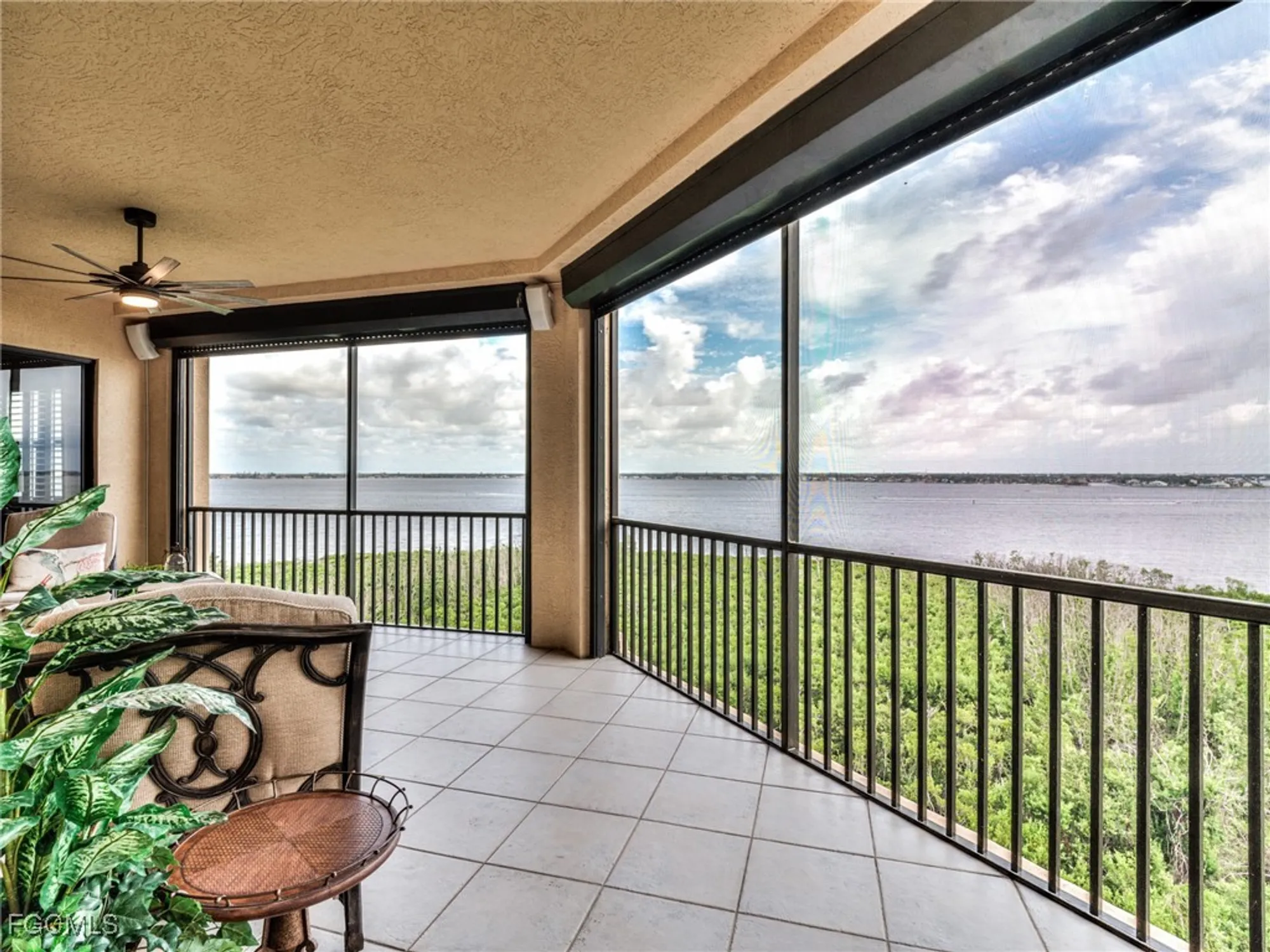 Property Slideshow image 19 of 47 | 11620 court of palms 605, Fort Myers, FL, 33908