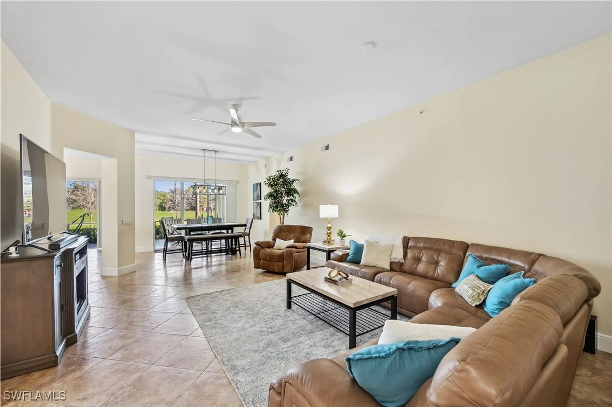 Property Slideshow image 4 of 30 | 3765 montreux ln # 1-101, Naples, FL, 34114
