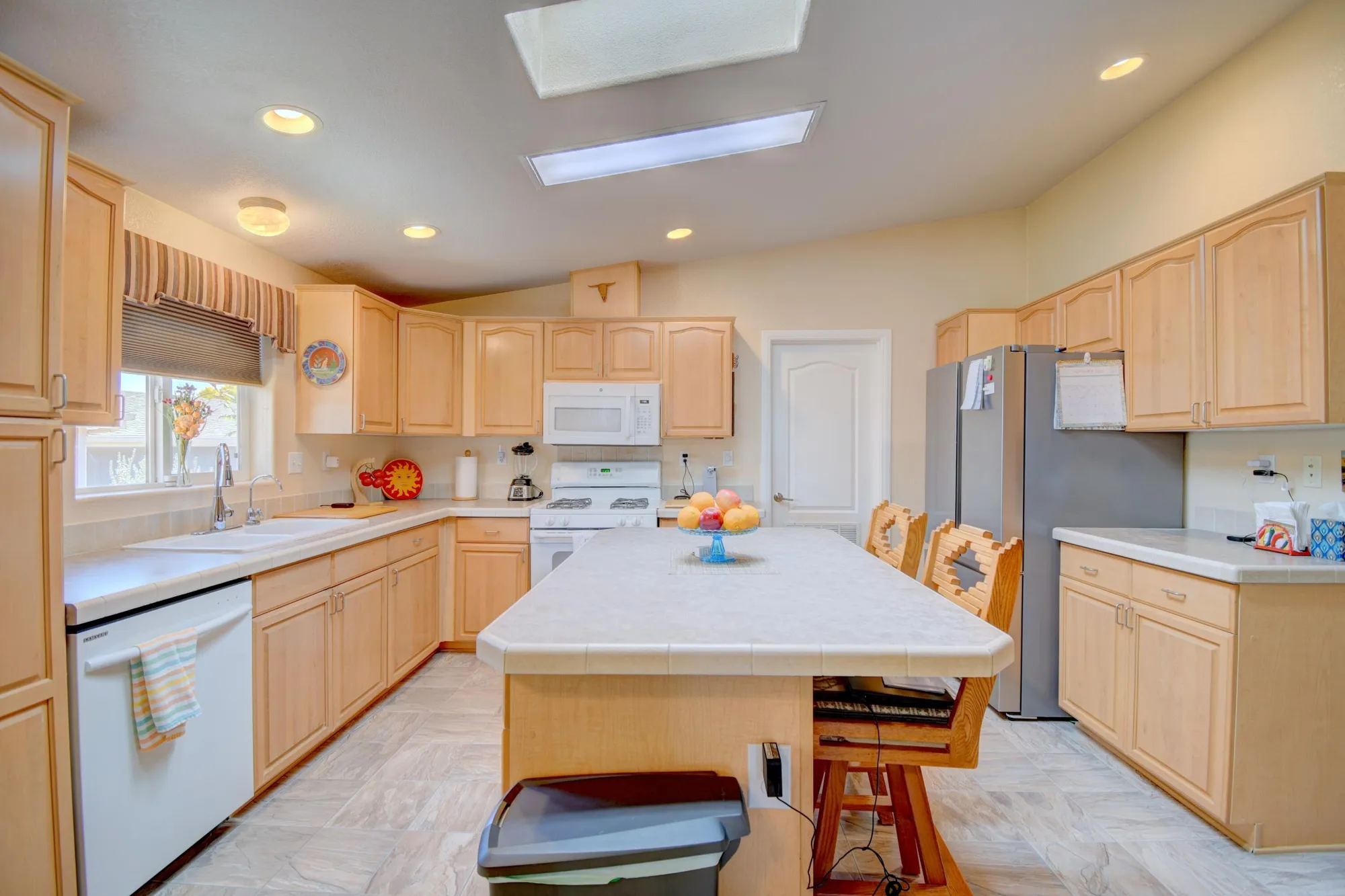 Property Slideshow image 8 of 34 | 144 sunrise bluffs dr, Belen, NM, 87002