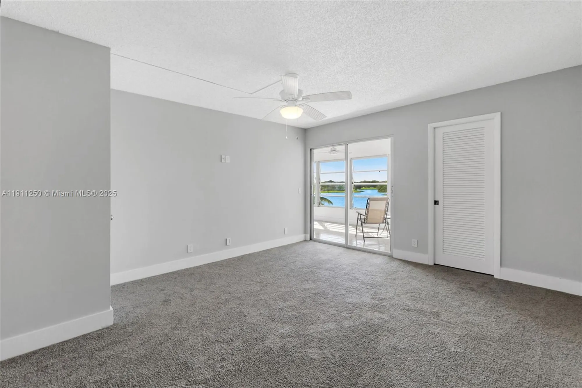 Property Slideshow image 10 of 31 | 4025 yarmouth b # 4025, Boca Raton, FL, 33434