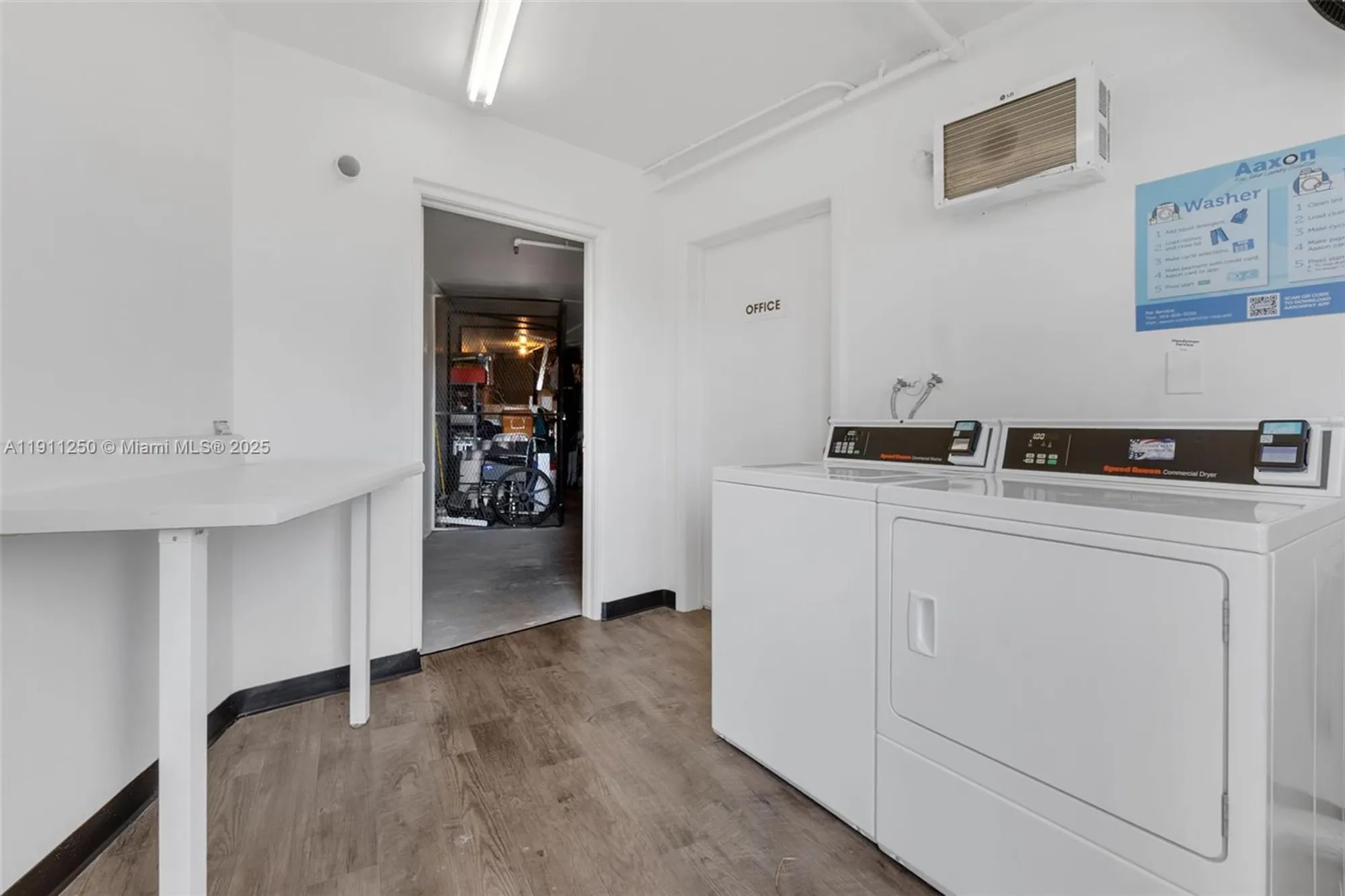 Property Slideshow image 21 of 31 | 4025 yarmouth b # 4025, Boca Raton, FL, 33434