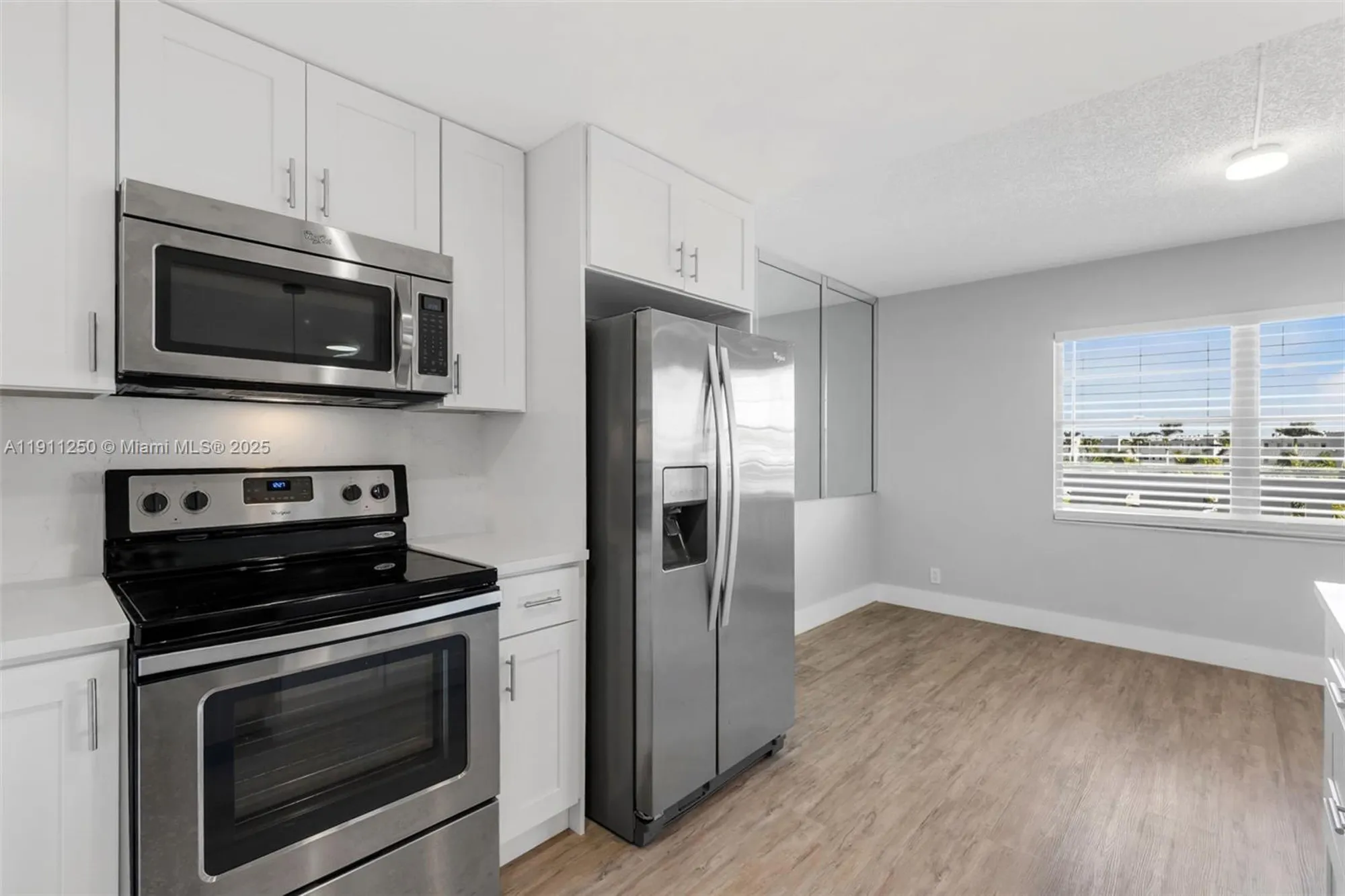 Property Slideshow image 8 of 31 | 4025 yarmouth b # 4025, Boca Raton, FL, 33434