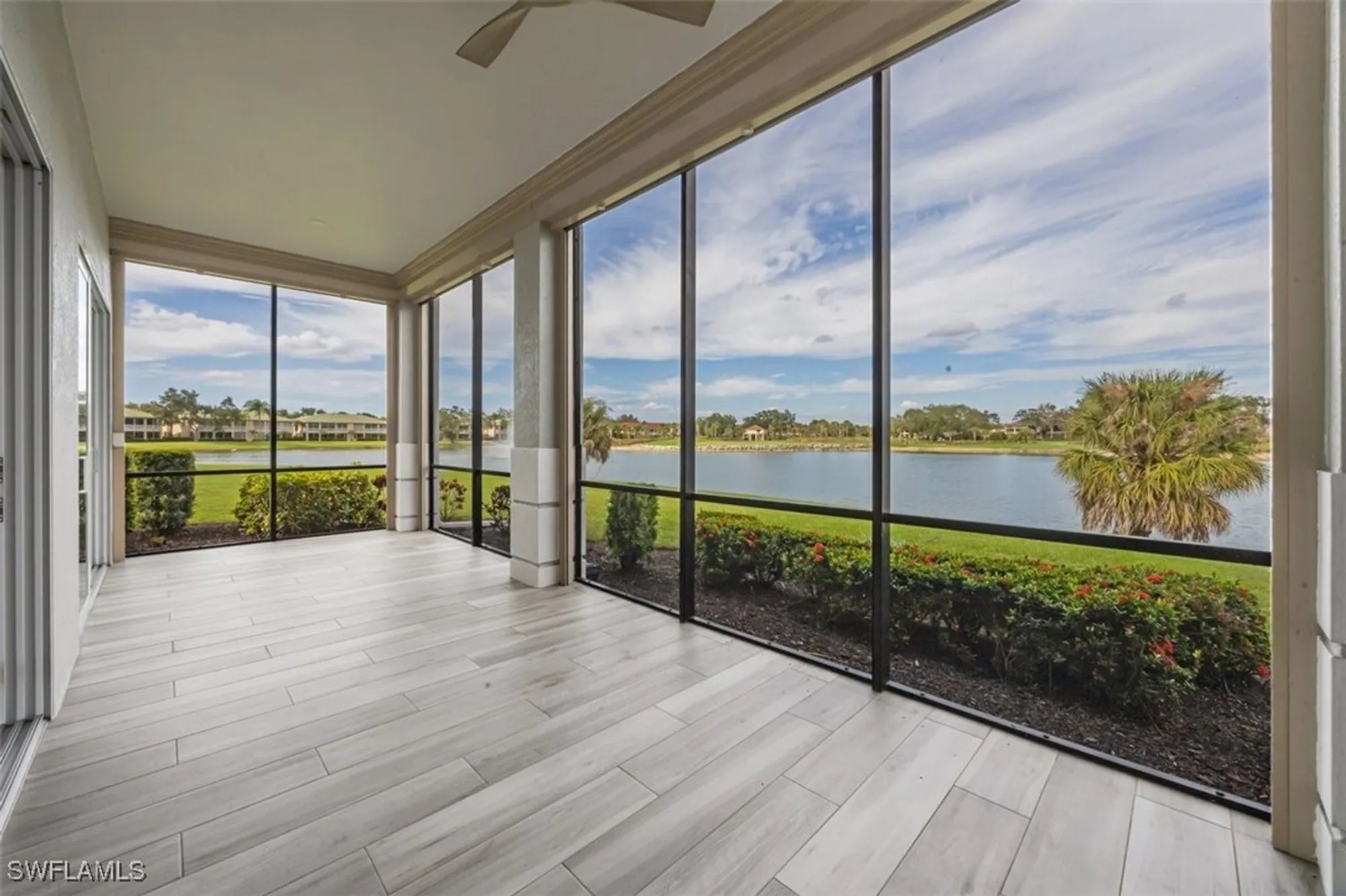 Property Slideshow image 16 of 29 | 612 el camino real unit 101, Naples, FL, 34119