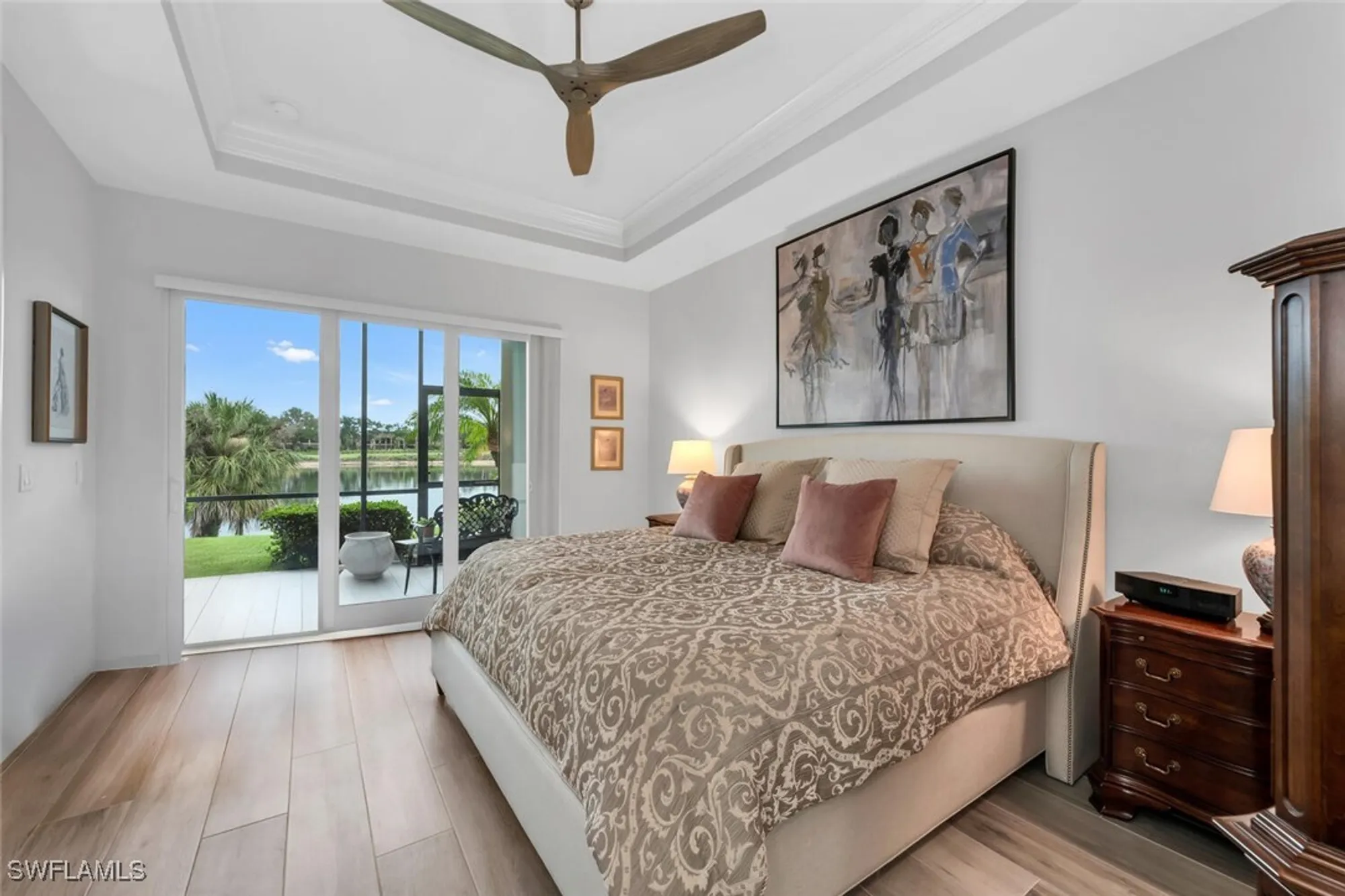 Property Slideshow image 13 of 29 | 612 el camino real unit 101, Naples, FL, 34119
