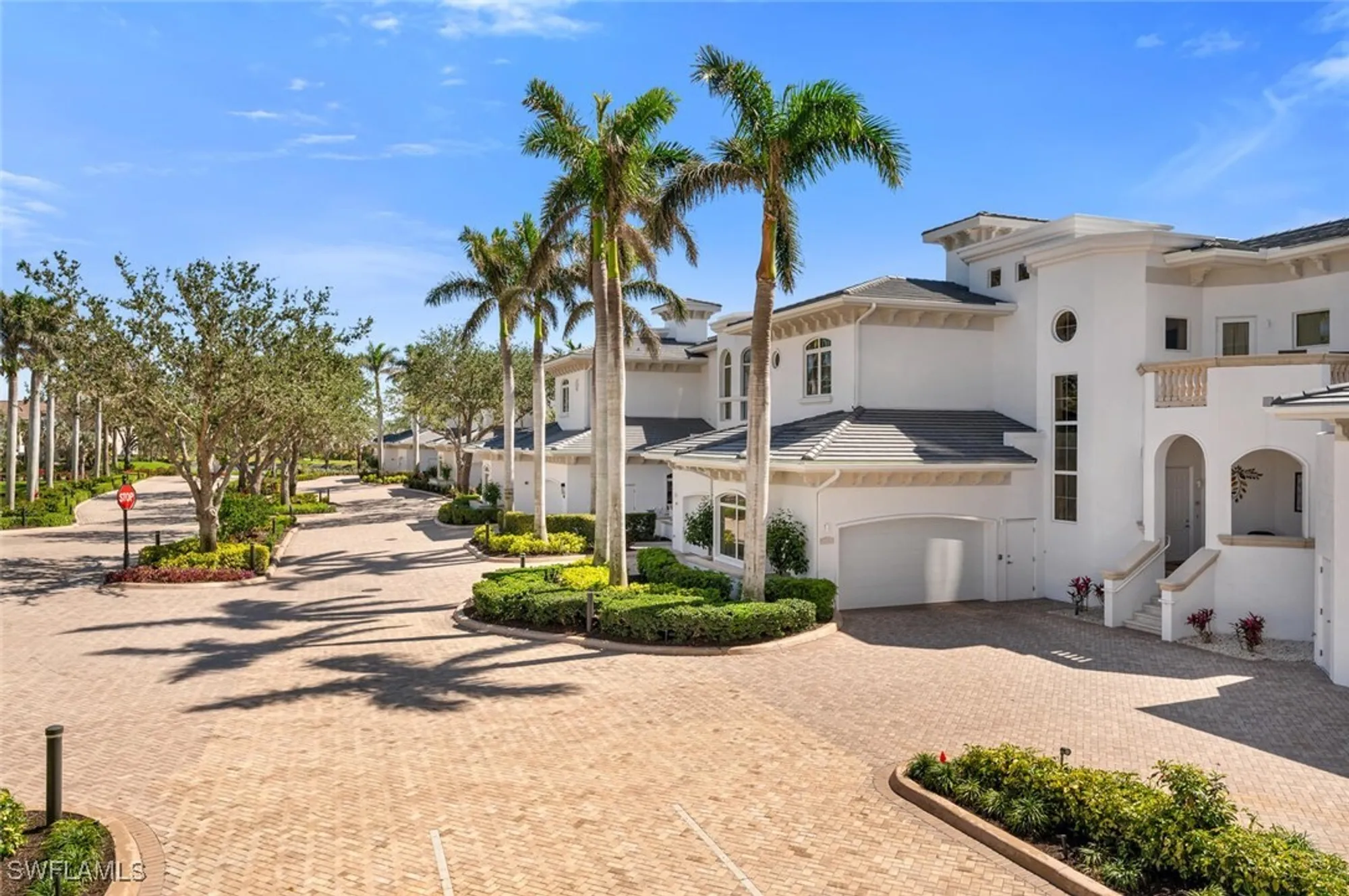 Property Slideshow image 13 of 27 | 4931 bonita bay blvd # ch204, Bonita Springs, FL, 34134