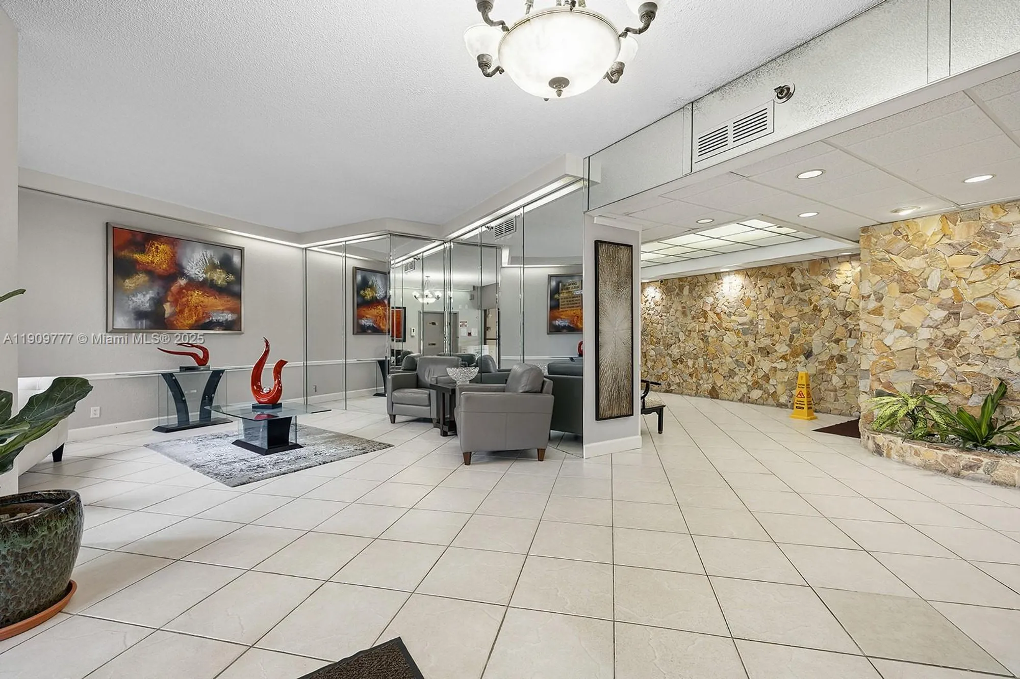 Property Slideshow image 29 of 38 | 1000 saint charles pl 417, Pembroke Pines, FL, 33026