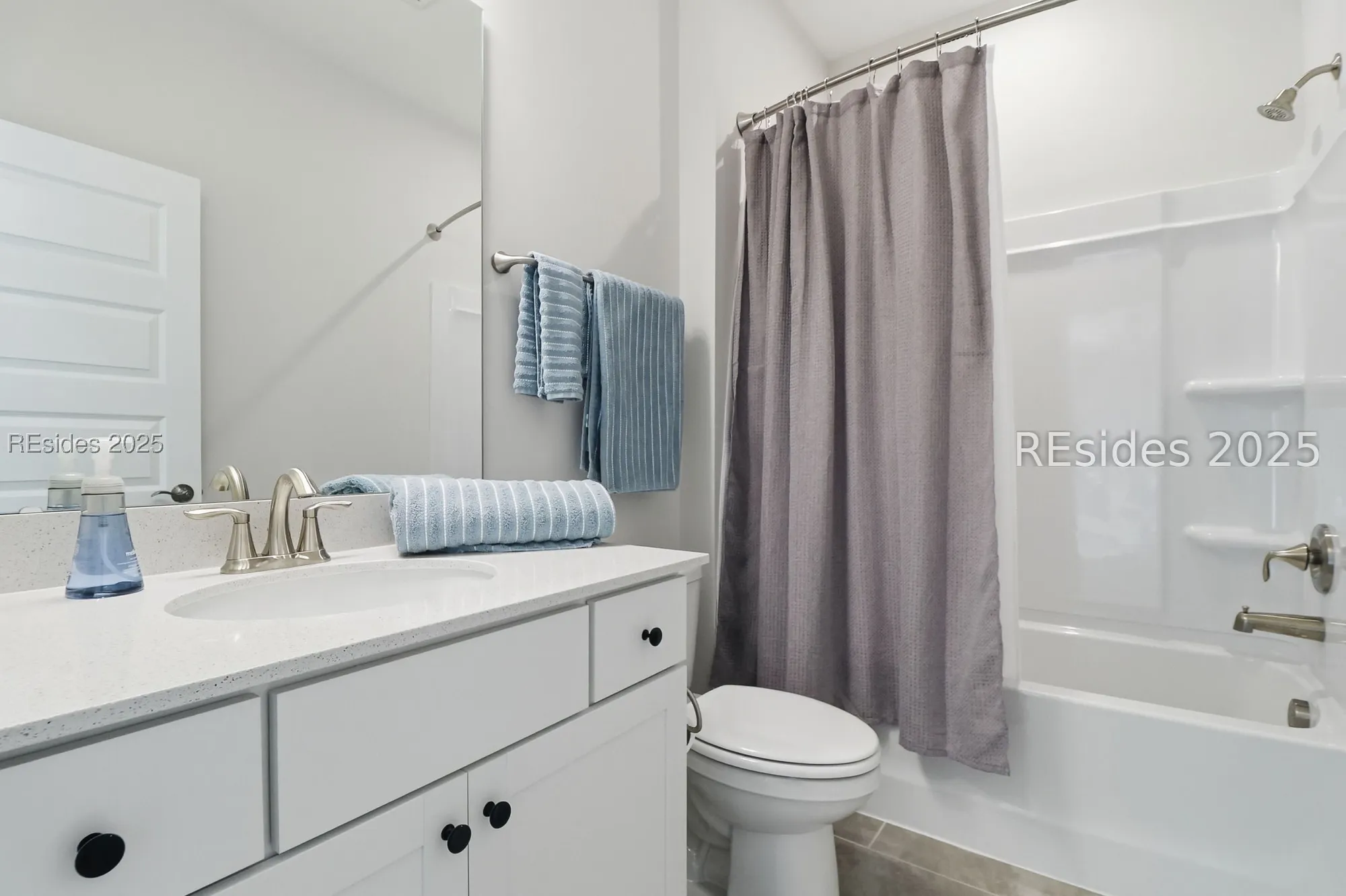 Property Slideshow image 33 of 56 | 597 java dr, Bluffton, SC, 29909