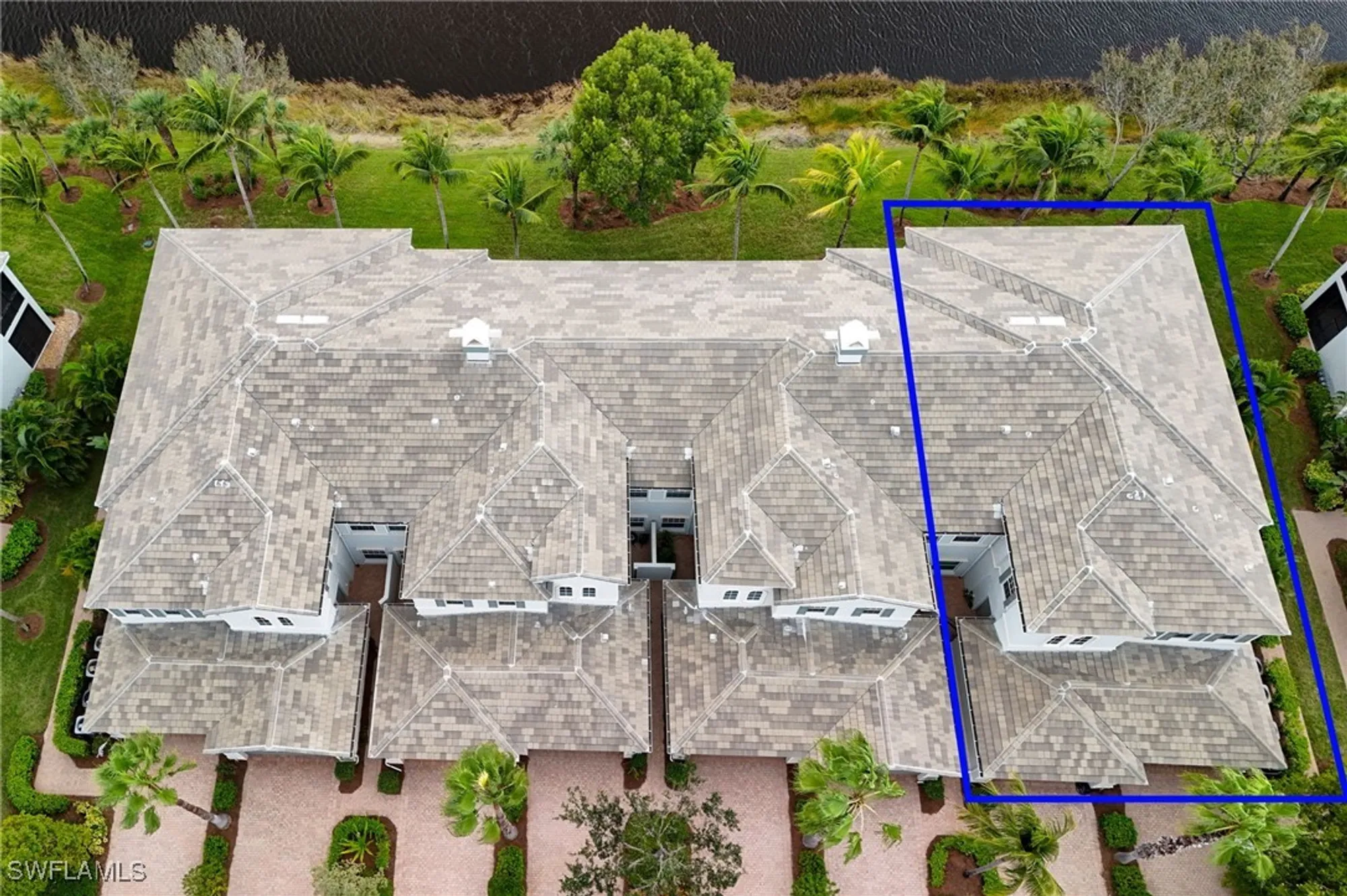 Property Slideshow image 27 of 29 | 9271 museo cir 204, Naples, FL, 34114