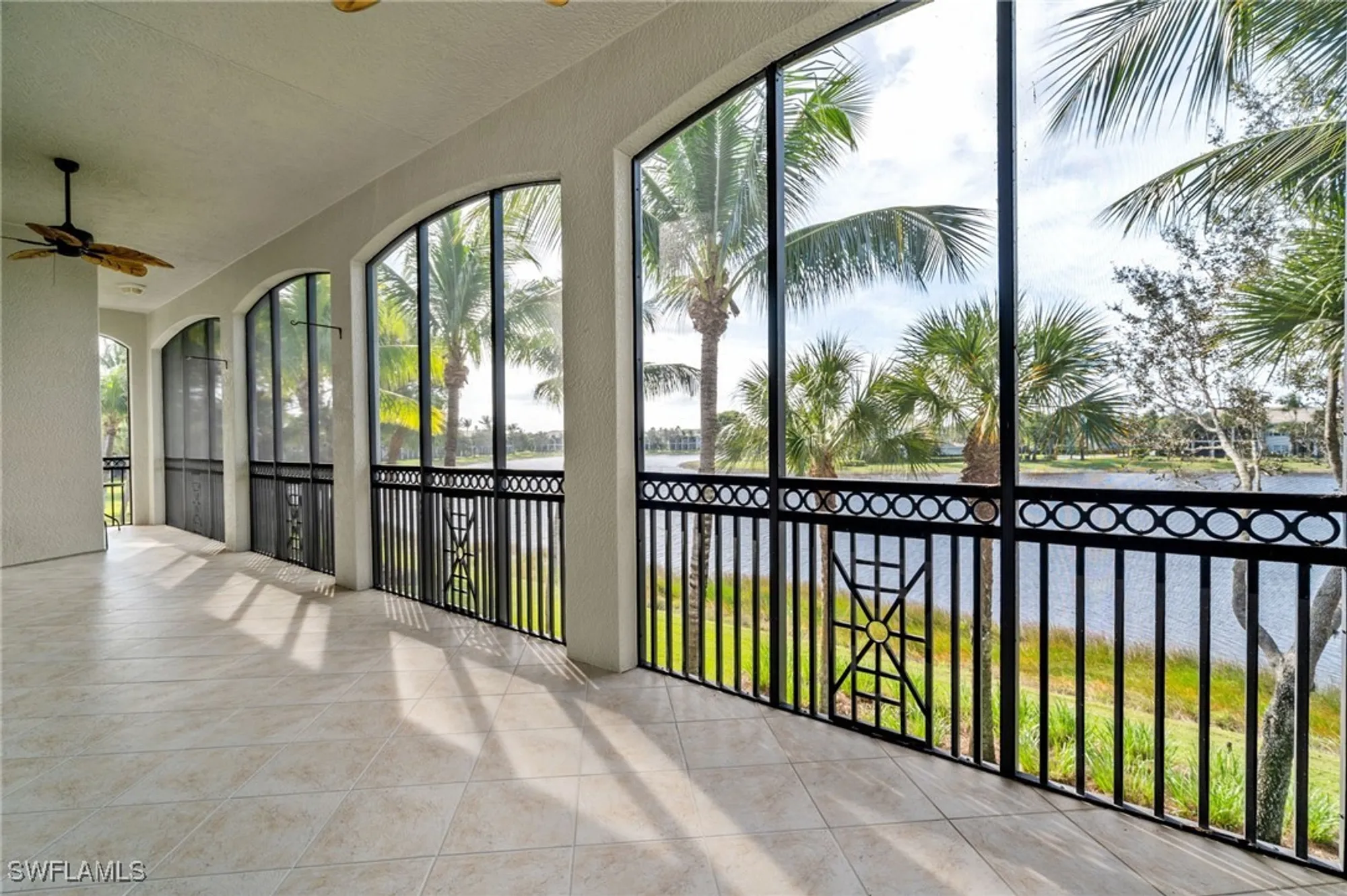 Property Slideshow image 3 of 29 | 9271 museo cir 204, Naples, FL, 34114