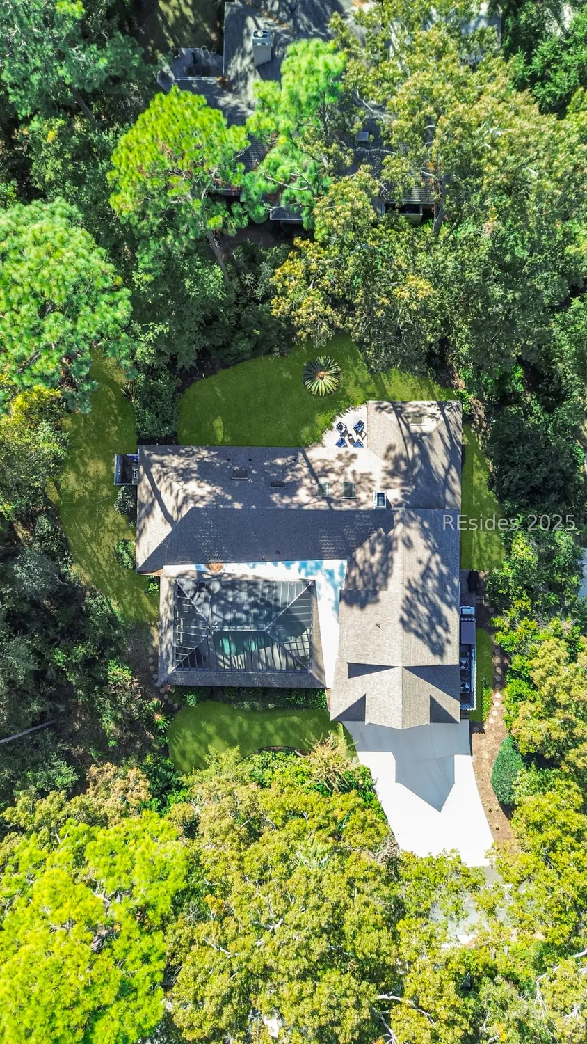 Property Slideshow image 87 of 100 | 20 china cockle ln, Hilton Head Island, SC, 29926