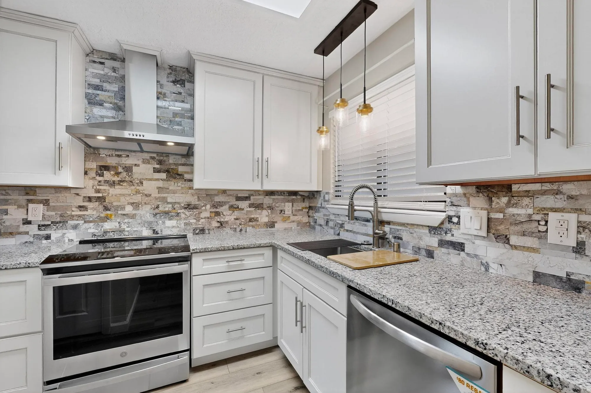 Property Slideshow image 9 of 38 | 1330 grande blvd g, Rio Rancho, NM, 87124