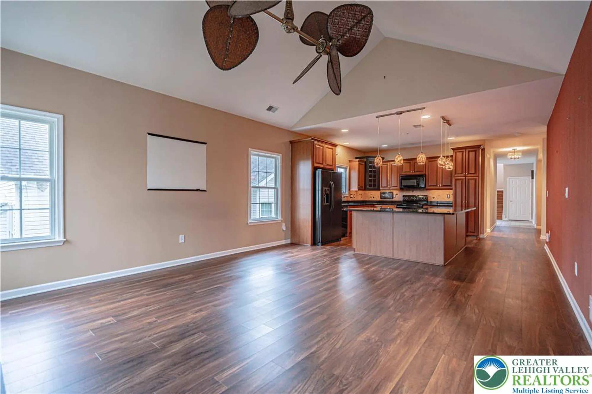 Property Slideshow image 15 of 39 | 5041 saw grass dr, Northampton, PA, 18067