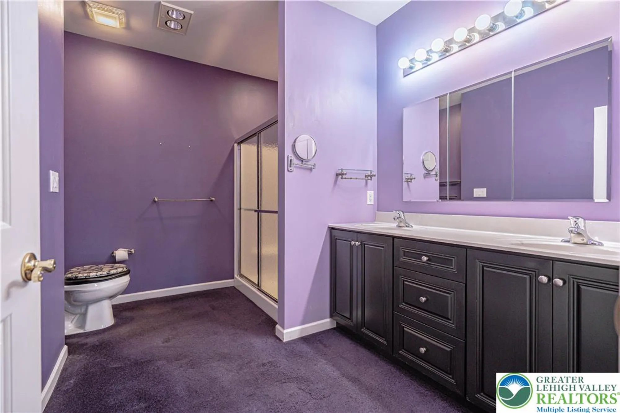 Property Slideshow image 20 of 39 | 5041 saw grass dr, Northampton, PA, 18067