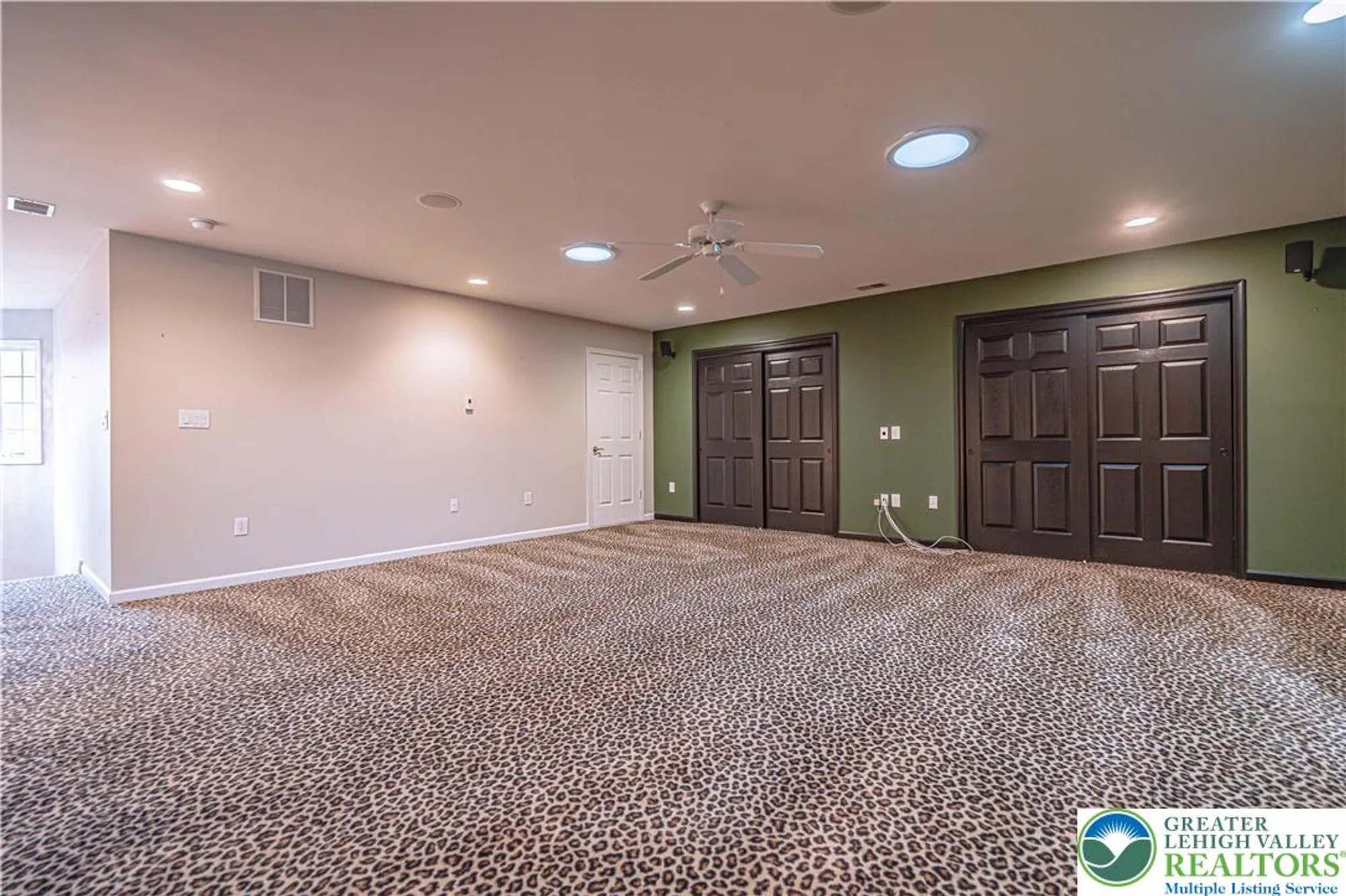 Property Slideshow image 30 of 39 | 5041 saw grass dr, Northampton, PA, 18067