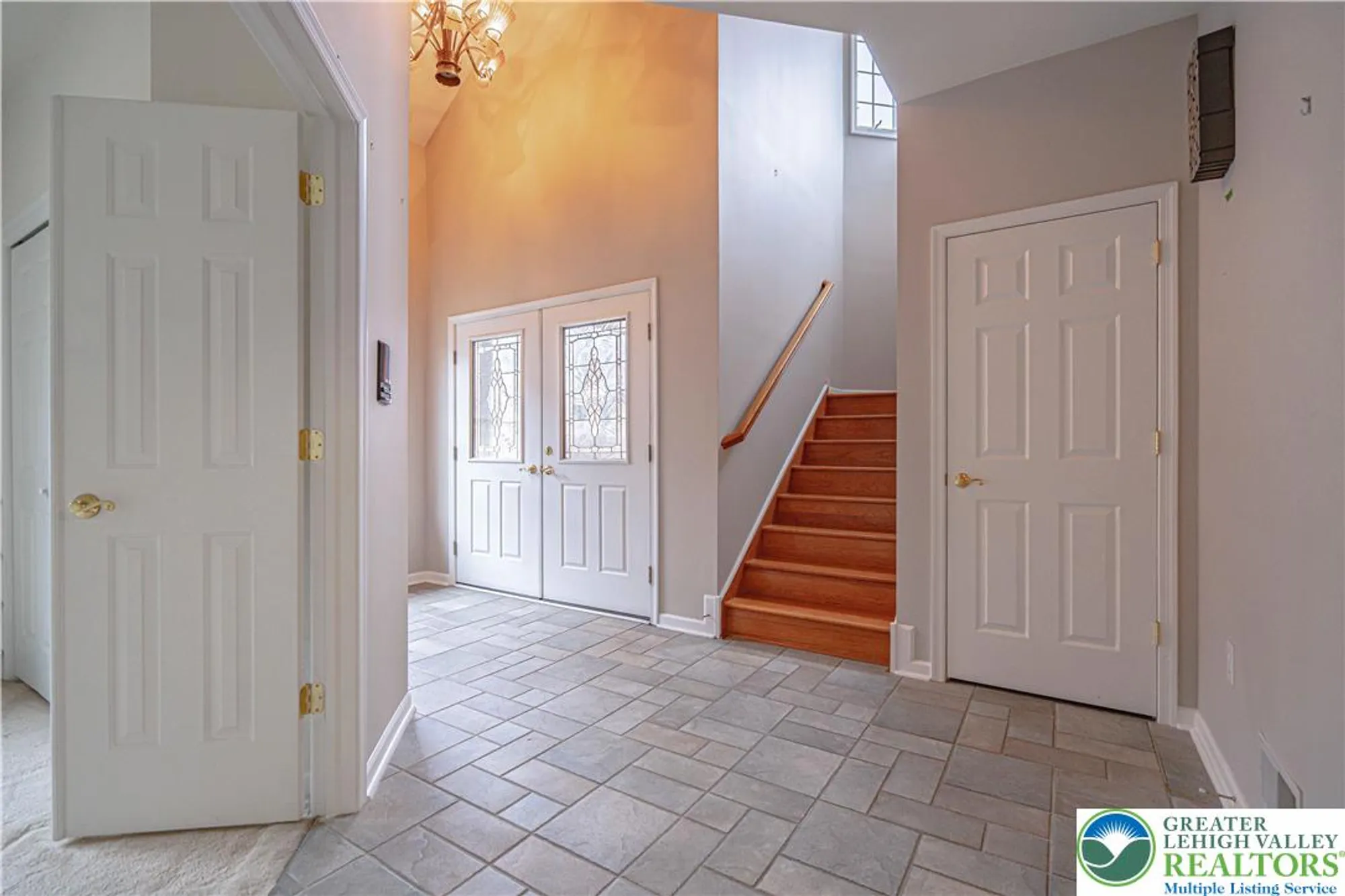 Property Slideshow image 4 of 39 | 5041 saw grass dr, Northampton, PA, 18067