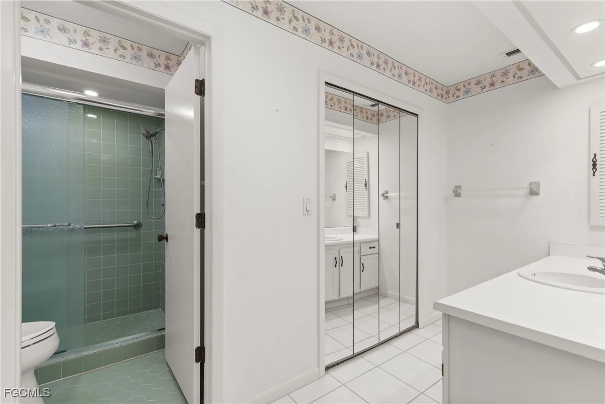Property Slideshow image 11 of 18 | 7076 e brandywine cir, Fort Myers, FL, 33919
